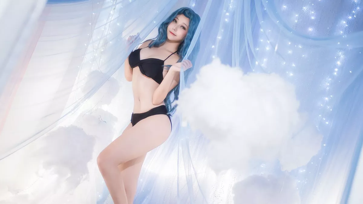 COS福利萌妹菌烨tako安玛丽主题私房性感黑色内衣秀完美身材迷人写真20P