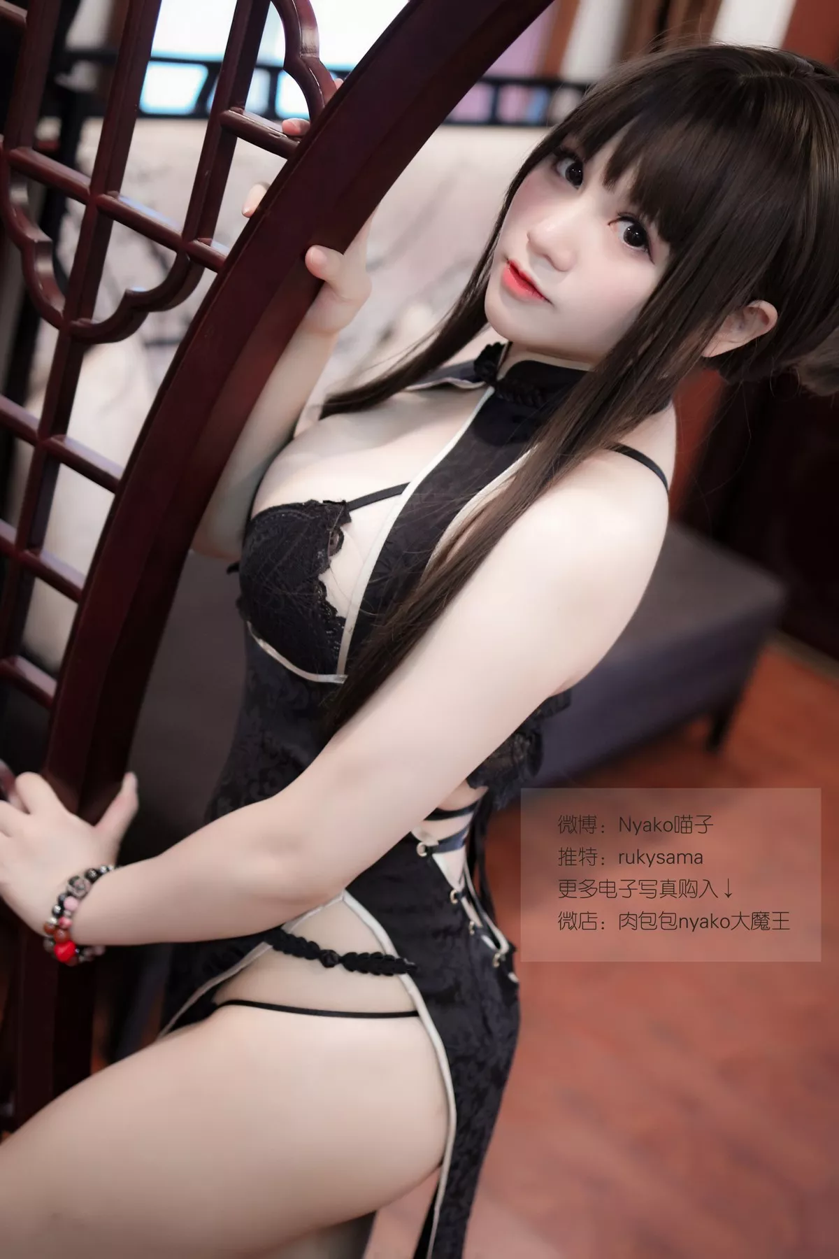网络美女Nyako喵子情趣旗袍主题私房浴室黑色高叉服饰配黑丝袜湿身诱惑写真104P