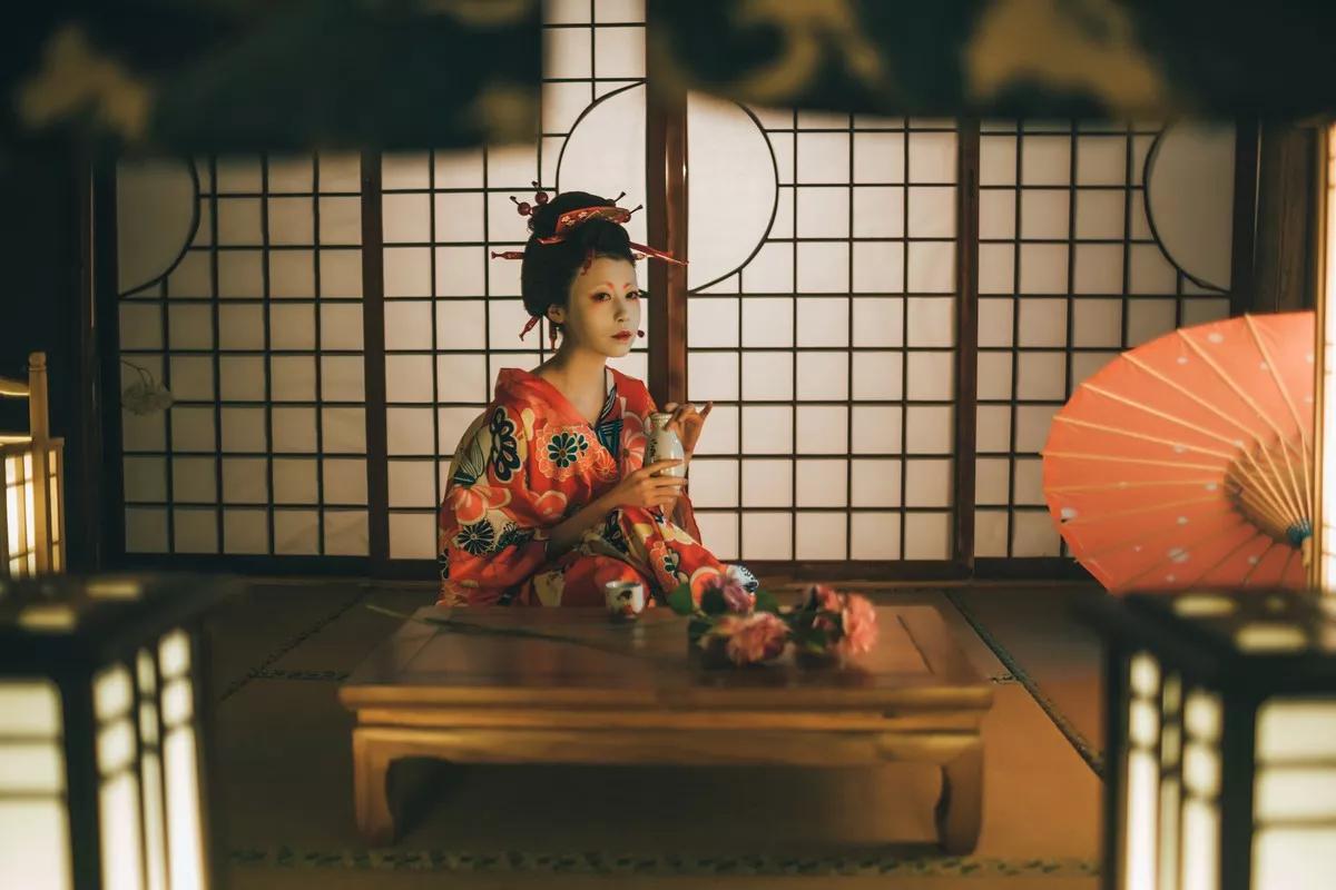 萌妹奈汐酱nice艺妓回忆录主题日系风格装扮私房半脱露傲人豪乳诱惑写真39P