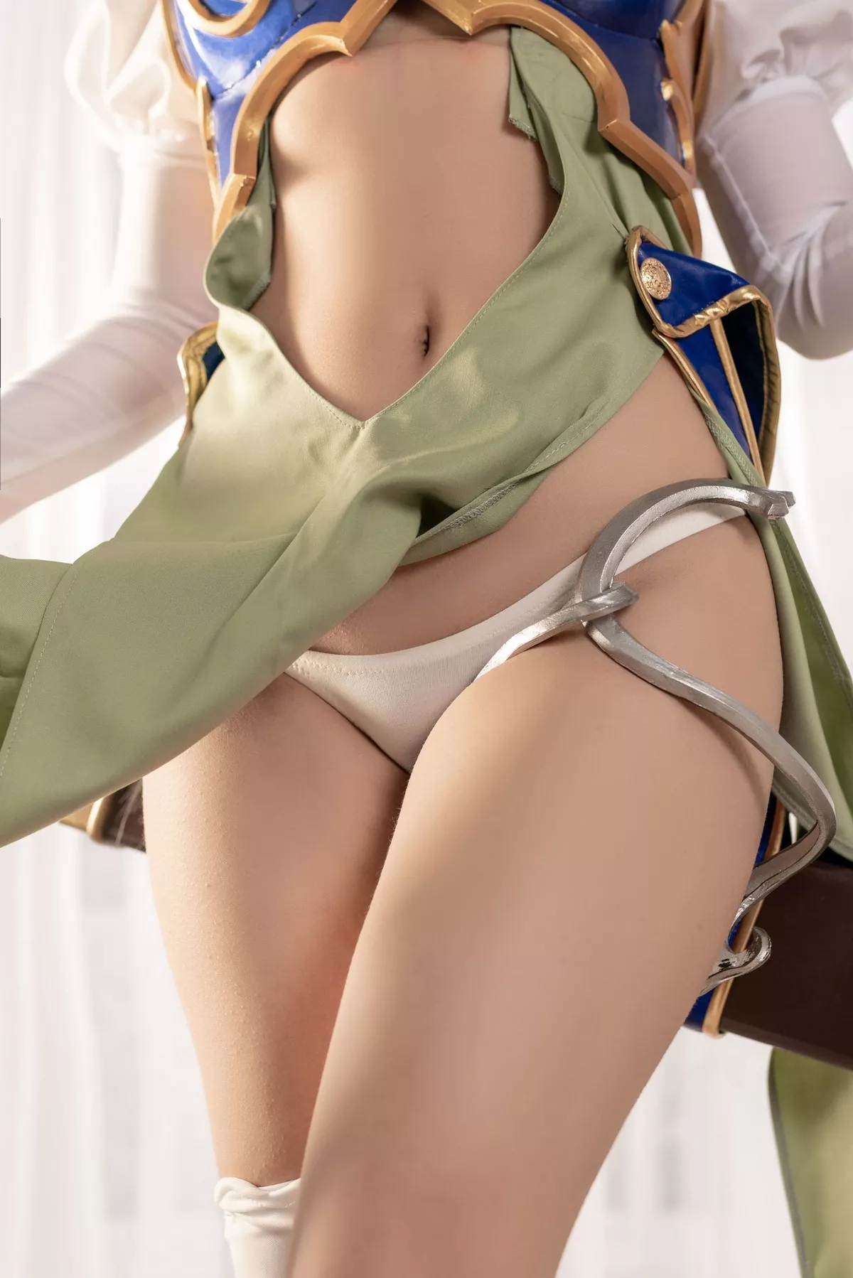 动漫博主蠢沫沫精灵村第一村人主题私房性感低胸服饰露傲人豪乳撩人诱惑写真39P