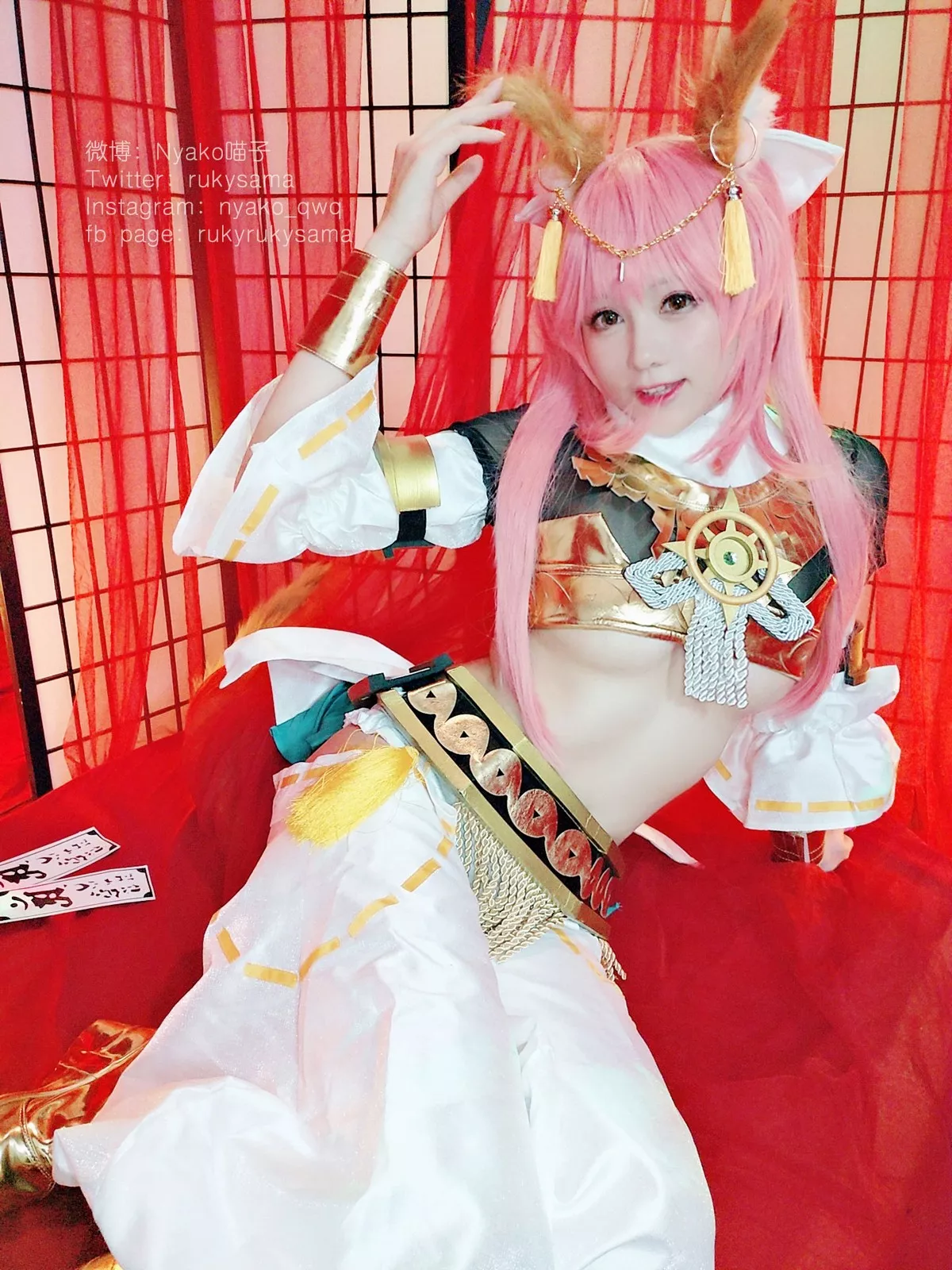 网络美女Nyako喵子私房大合集主题居家性感服饰系列真空秀惹火身材极致诱惑写真207P