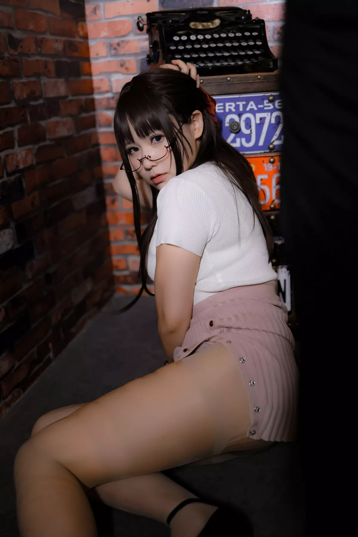 网络美女Nyako喵子居家人妻主题私房性感内衣系列秀完美身材迷人诱惑写真123P