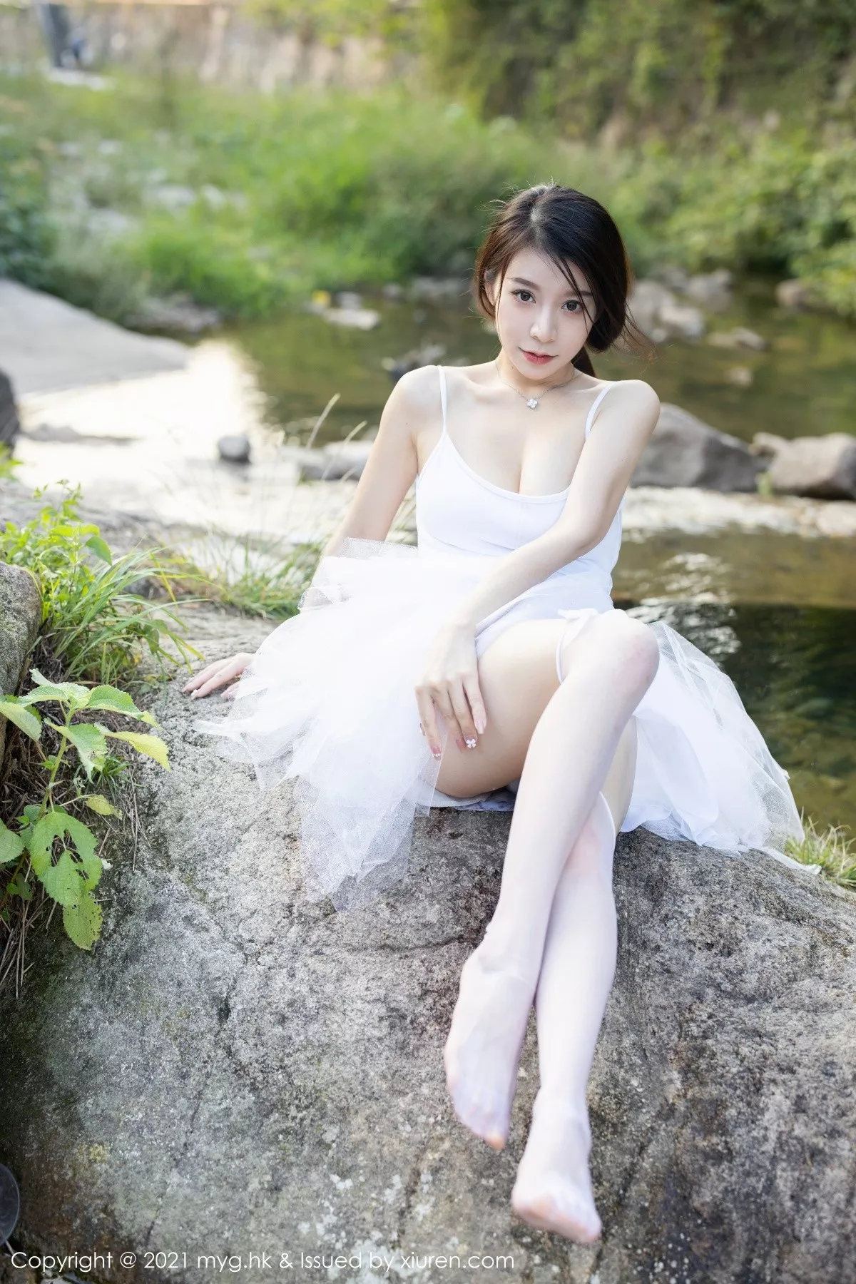 [MyGirl美媛馆]Vol.601_模特vetiver嘉宝贝儿长三角旅拍户外洁白芭蕾服饰湿身诱惑写真85P