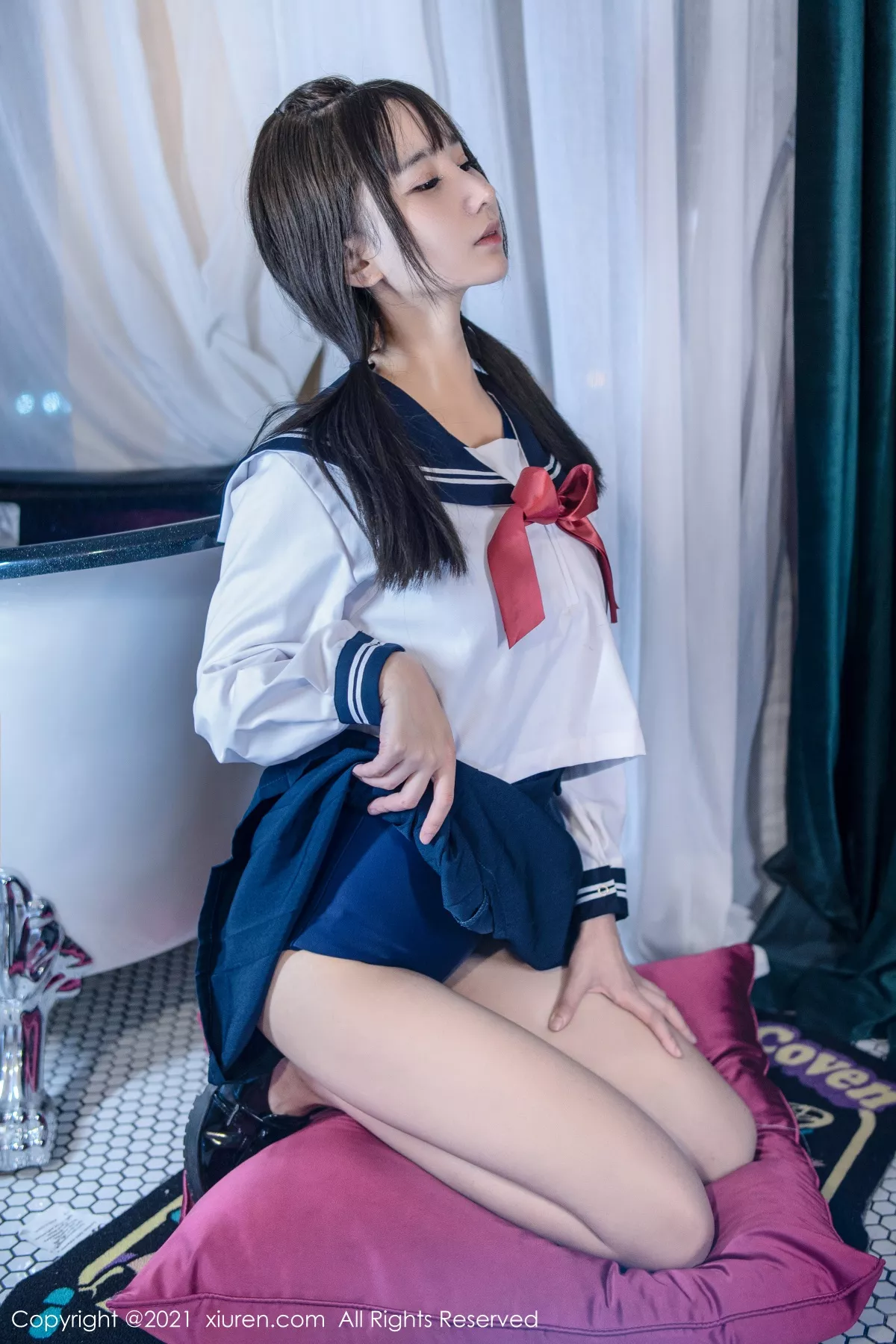 XiuRen第4108期_模特小果冻儿私房脱JK制服露高叉连体衣牛奶湿身撩人诱惑写真40P