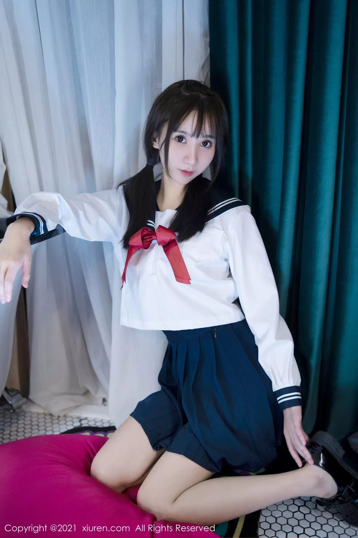 XiuRen第4108期_模特小果冻儿私房脱JK制服露高叉连体衣牛奶湿身撩人诱惑写真40P