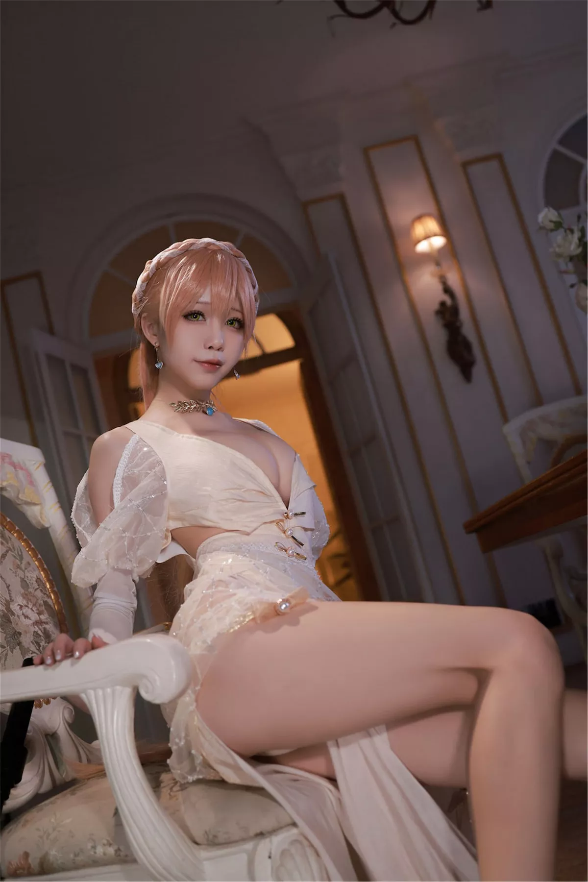 动漫博主水淼aqua少女前线主题私房性感薄纱服饰配蕾丝袜秀豪乳翘臀诱惑写真77P