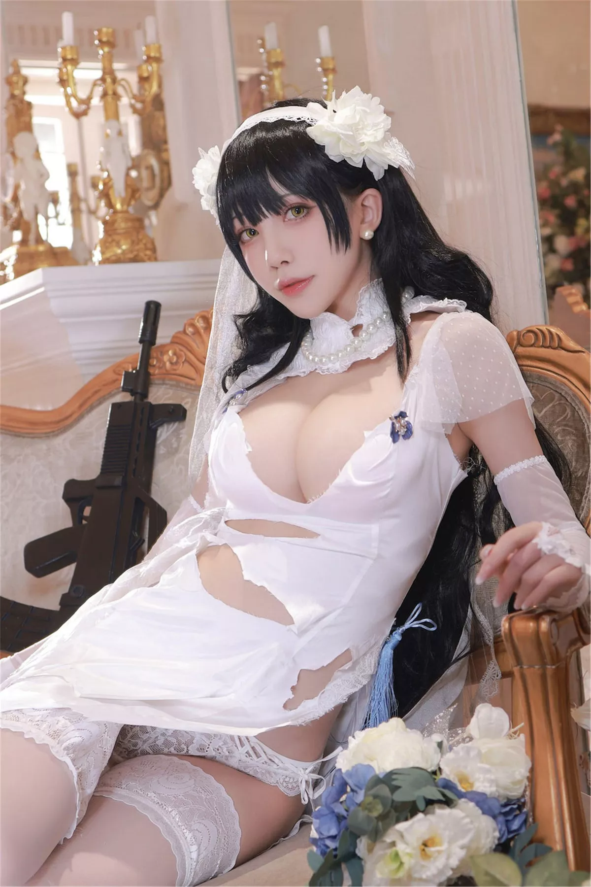 动漫博主水淼aqua少女前线主题私房性感薄纱服饰配蕾丝袜秀豪乳翘臀诱惑写真77P