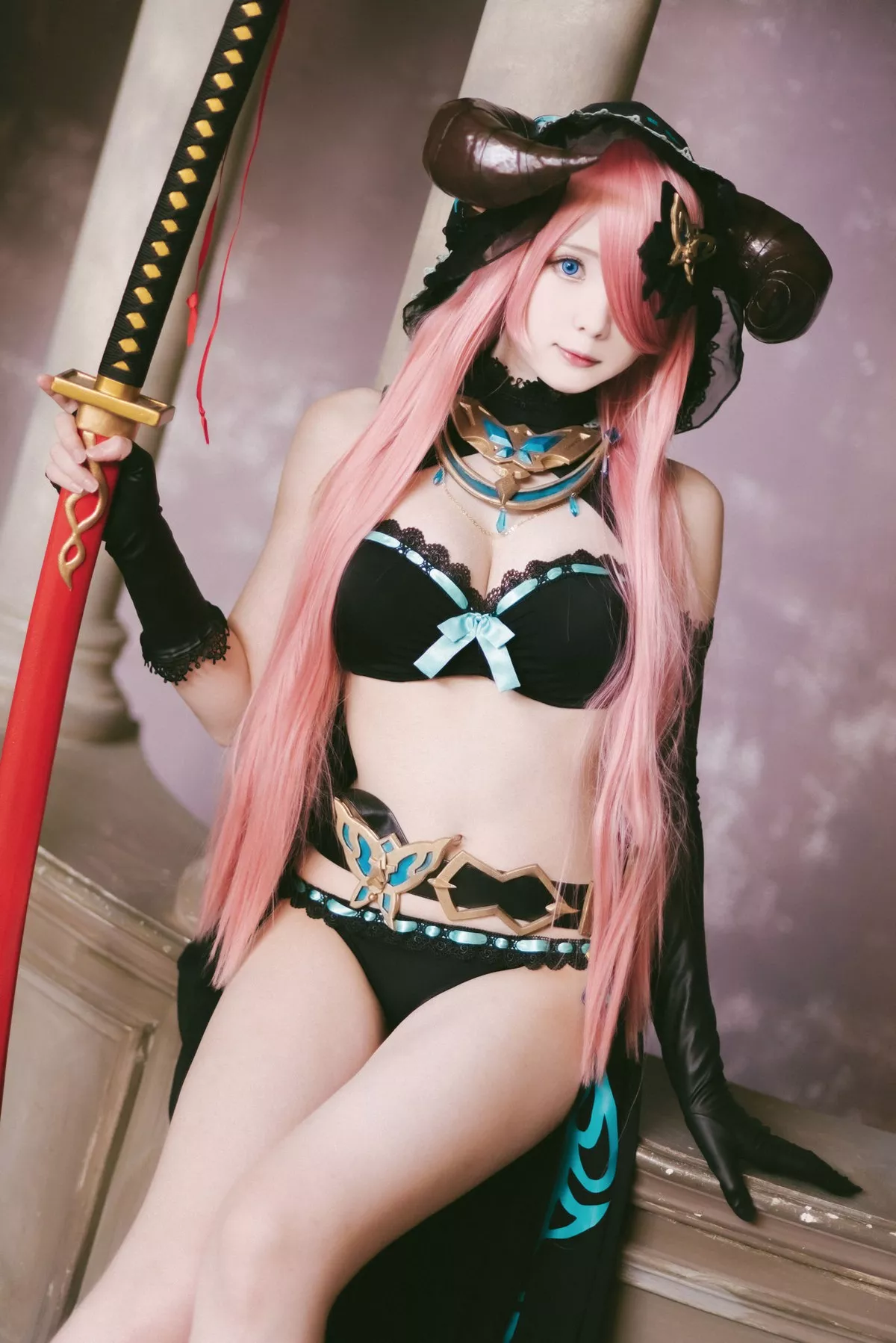 微博妹纸霜月shimo碧蓝幻想娜尔梅亚主题美女武士装扮性感内衣迷人诱惑写真94P