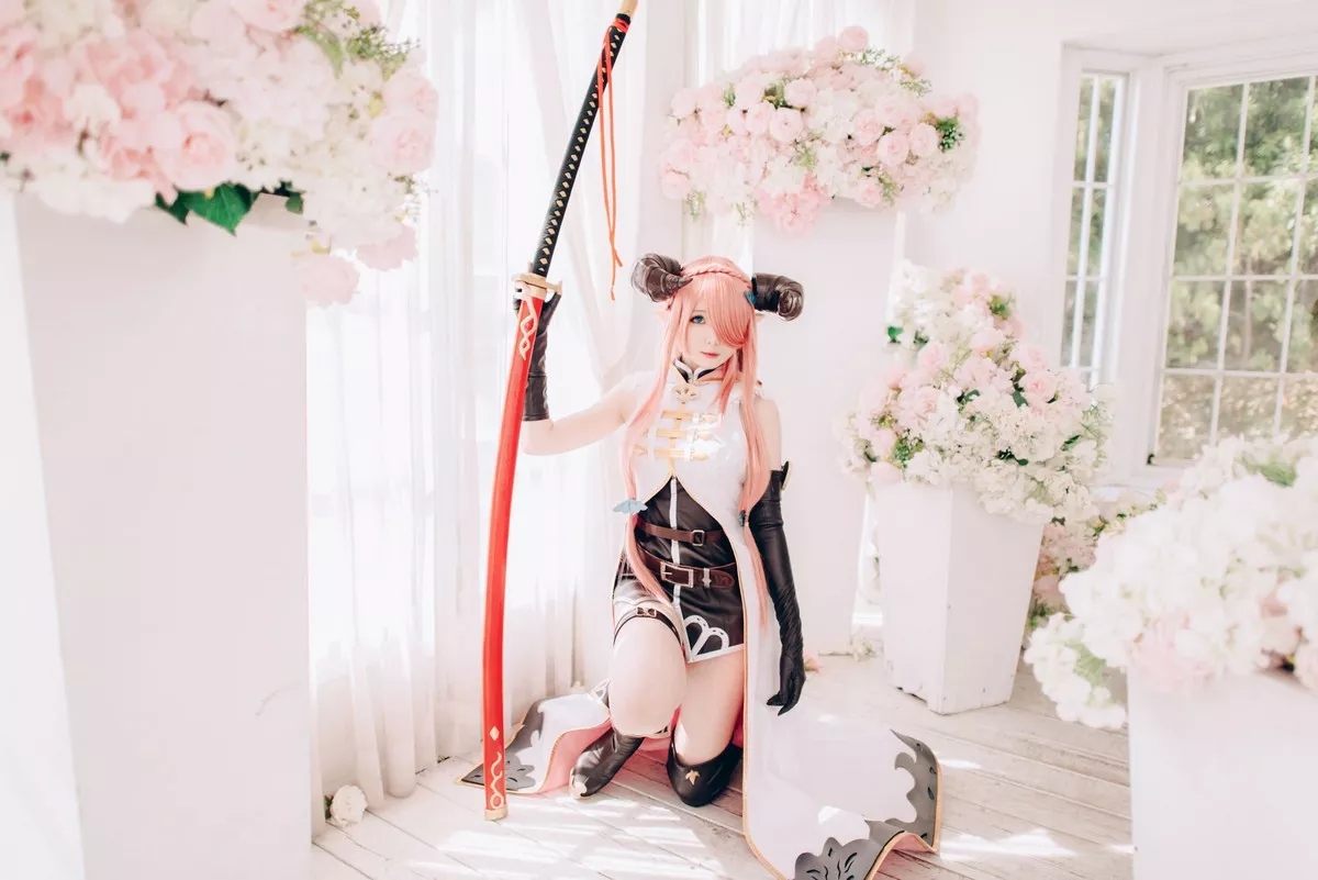 微博妹纸霜月shimo碧蓝幻想娜尔梅亚主题美女武士装扮性感内衣迷人诱惑写真94P