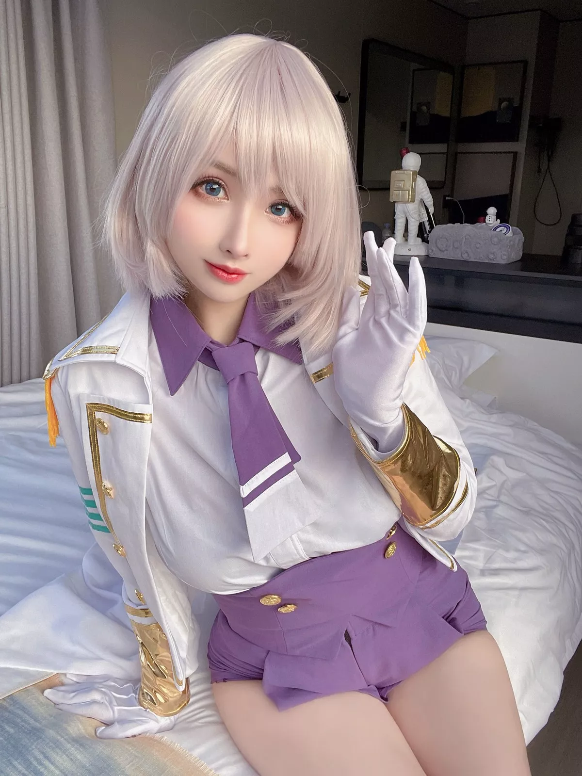 网络美女rioko凉凉子电光机王主题性感制服半脱露情趣内衣秀完美身材诱惑写真51P