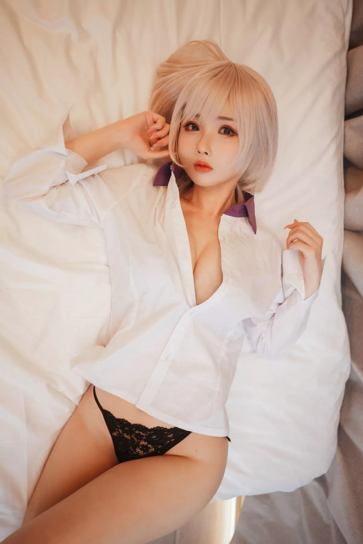 网络美女rioko凉凉子电光机王主题性感制服半脱露情趣内衣秀完美身材诱惑写真51P