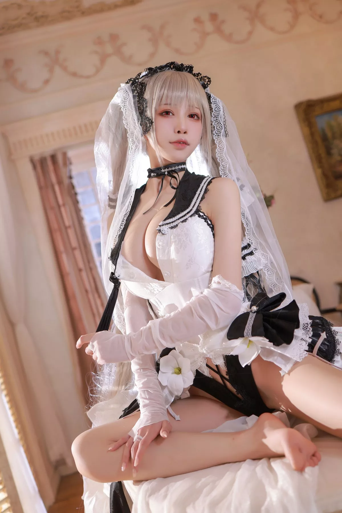 动漫博主水淼aqua碧蓝航线主题私房性感白色半开婚纱秀完美身材撩人诱惑写真45P