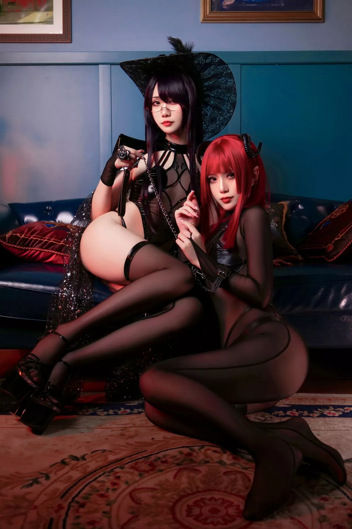 动漫博主曉美媽&羊大真人魔女集会主题私房性感姐妹花黑色情趣服饰完美诱惑写真35P