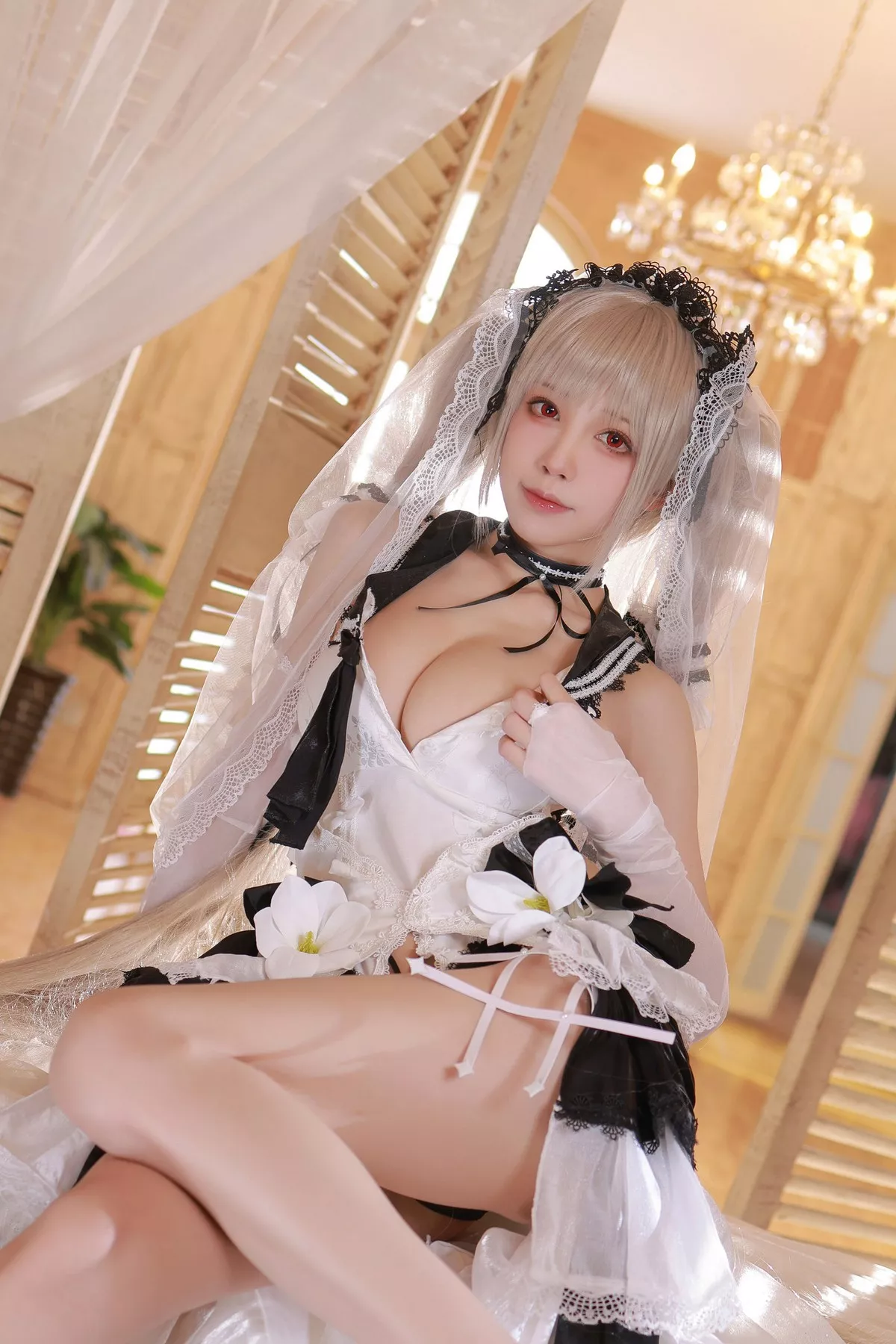 动漫博主水淼aqua碧蓝航线主题私房性感白色半开婚纱秀完美身材撩人诱惑写真45P