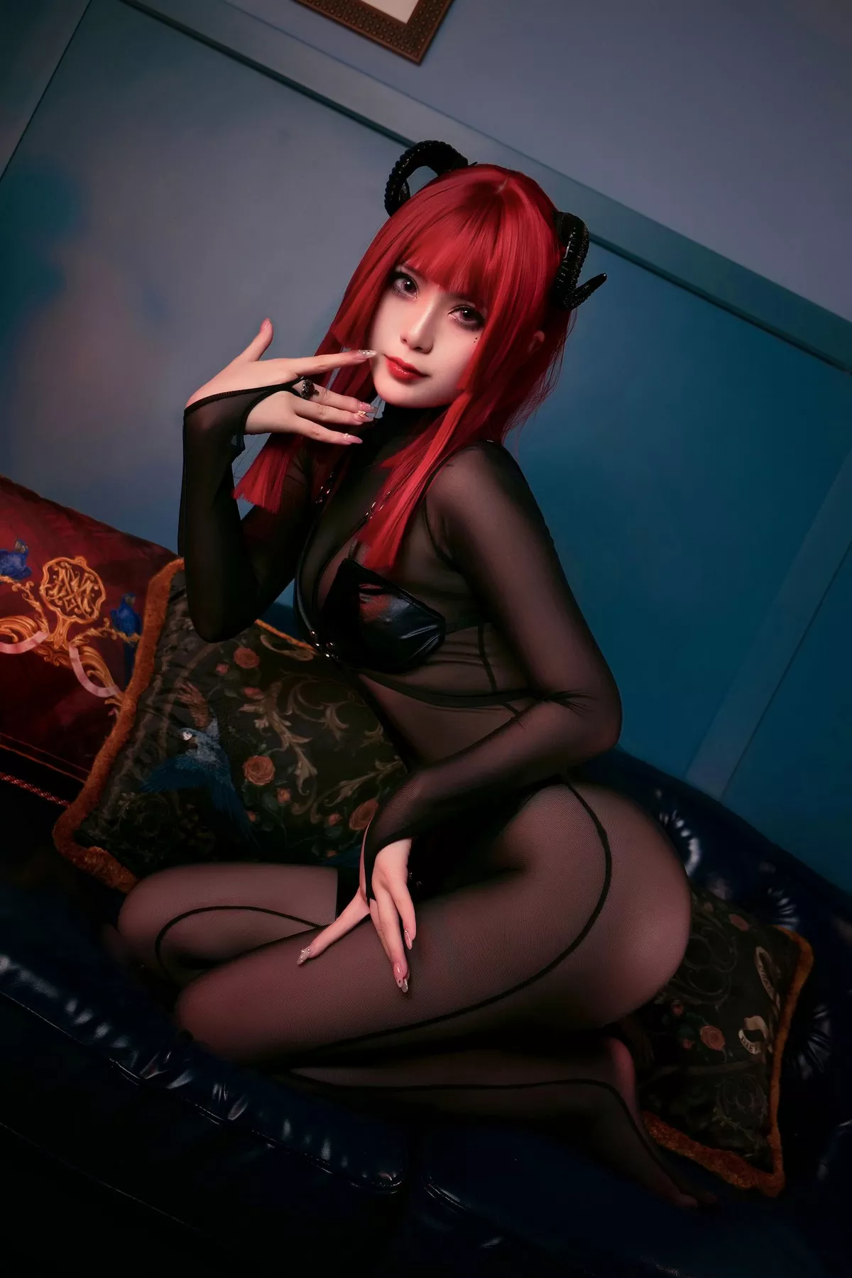 动漫博主曉美媽&羊大真人魔女集会主题私房性感姐妹花黑色情趣服饰完美诱惑写真35P
