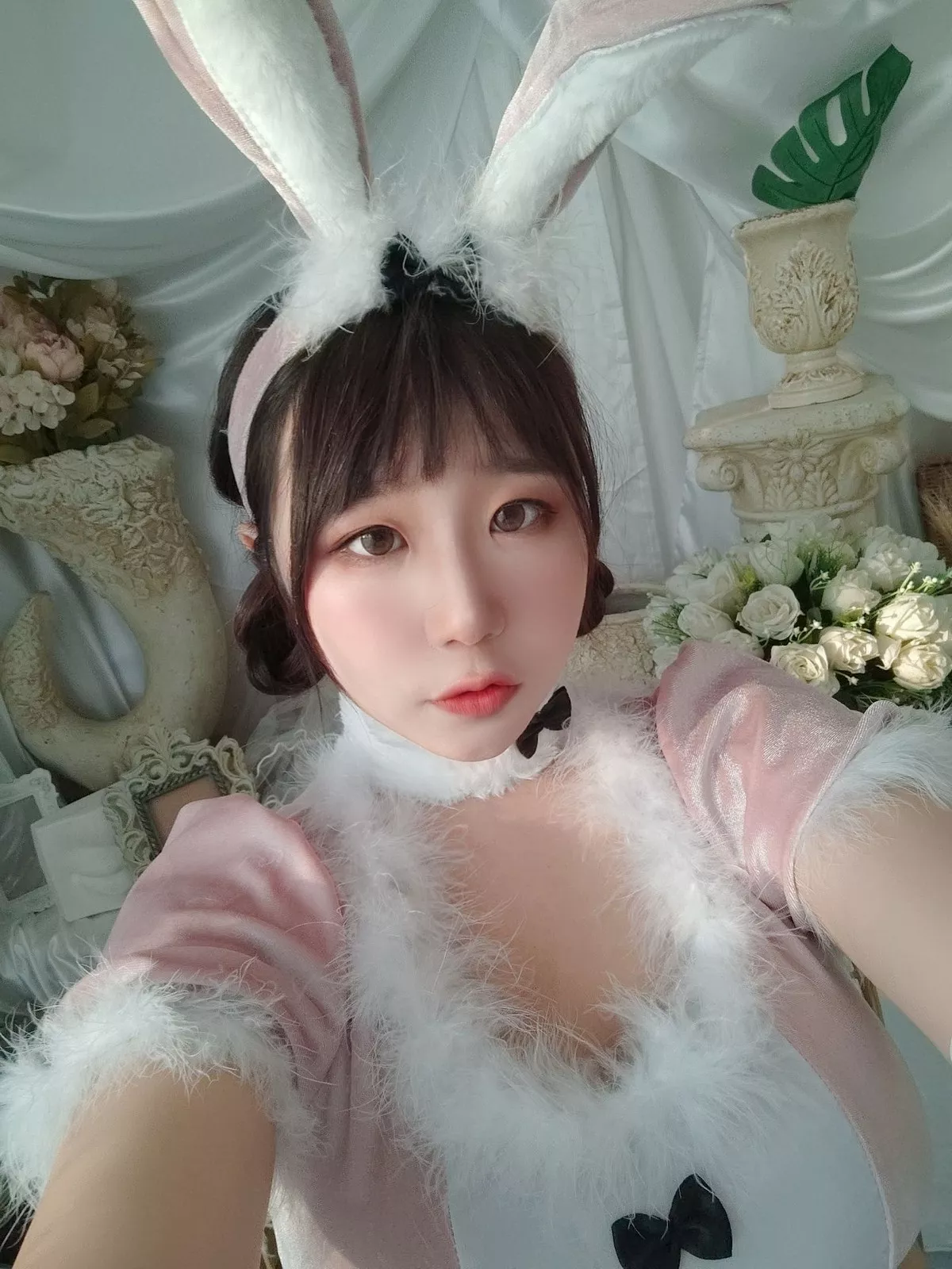 动漫博主穆零Mu0自拍主题私房性感银色旗袍+兔女郎服饰+浴室性感内衣诱惑写真110P