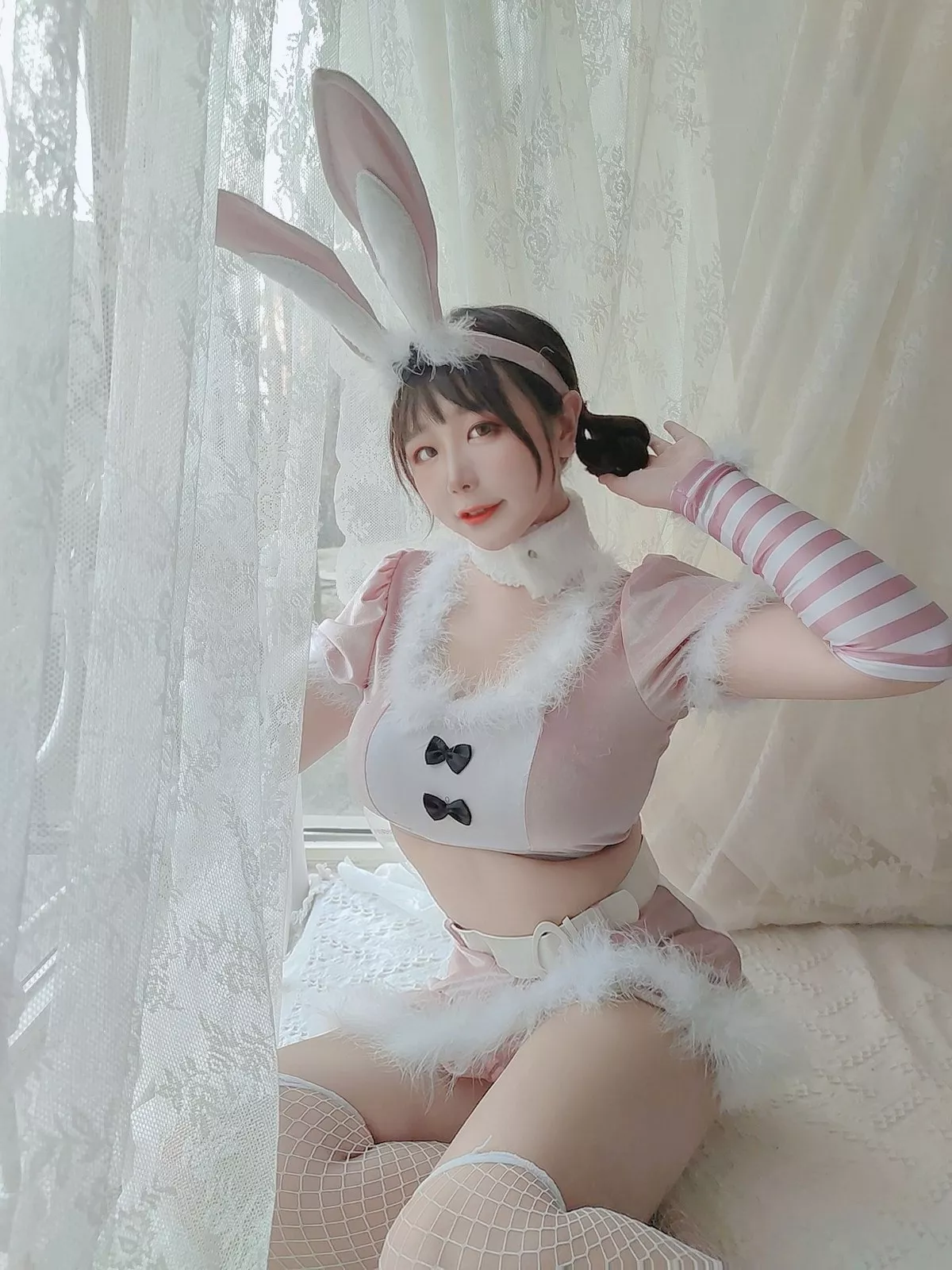 动漫博主穆零Mu0自拍主题私房性感银色旗袍+兔女郎服饰+浴室性感内衣诱惑写真110P