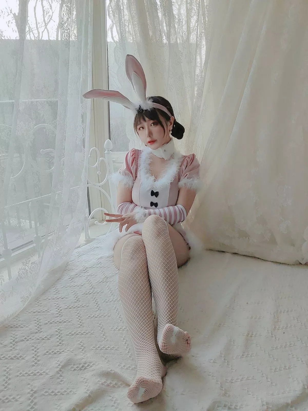 动漫博主穆零Mu0自拍主题私房性感银色旗袍+兔女郎服饰+浴室性感内衣诱惑写真110P