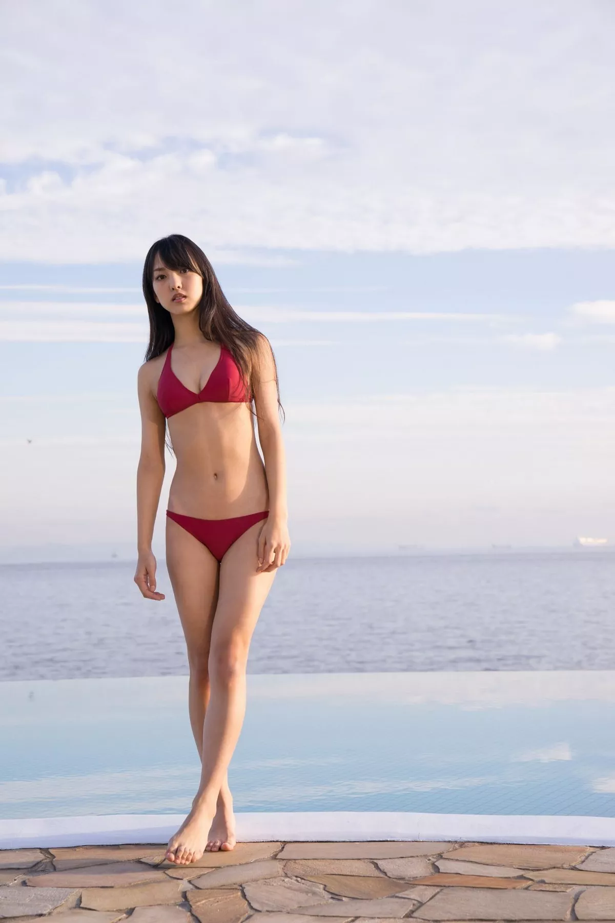 日本萌妹子饭洼春菜户外和服主题私房内衣系列+红色吊裙秀完美身材性感写真98P