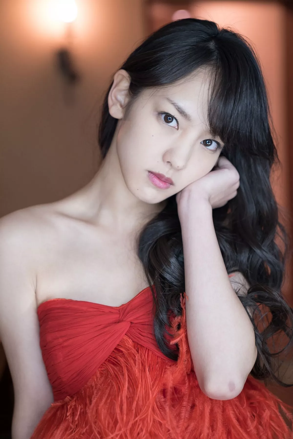 日本萌妹子饭洼春菜户外和服主题私房内衣系列+红色吊裙秀完美身材性感写真98P