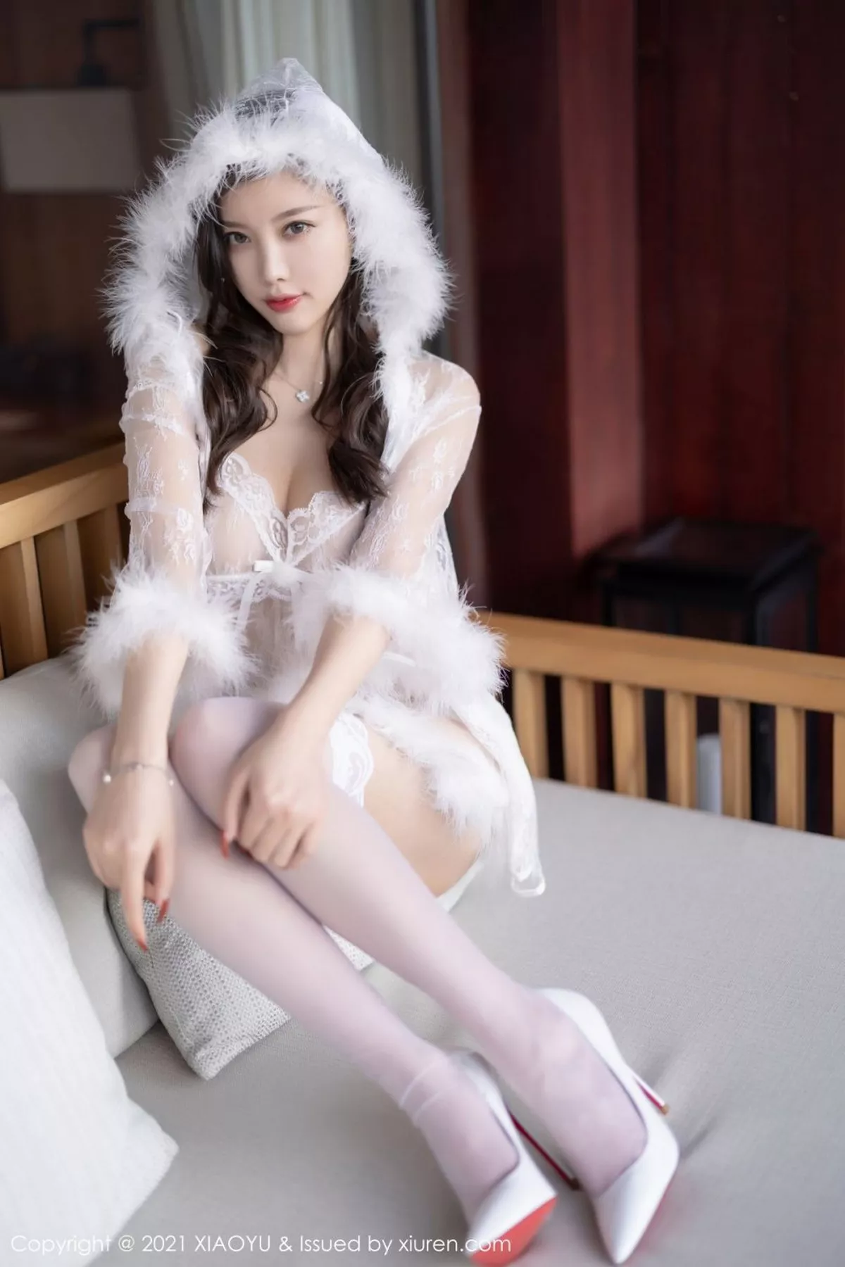 [XiaoYu画语界]Vol.680_女神杨晨晨sugar丽江心愿旅拍私房轻纱吊裙秀火辣身材诱惑写真69P