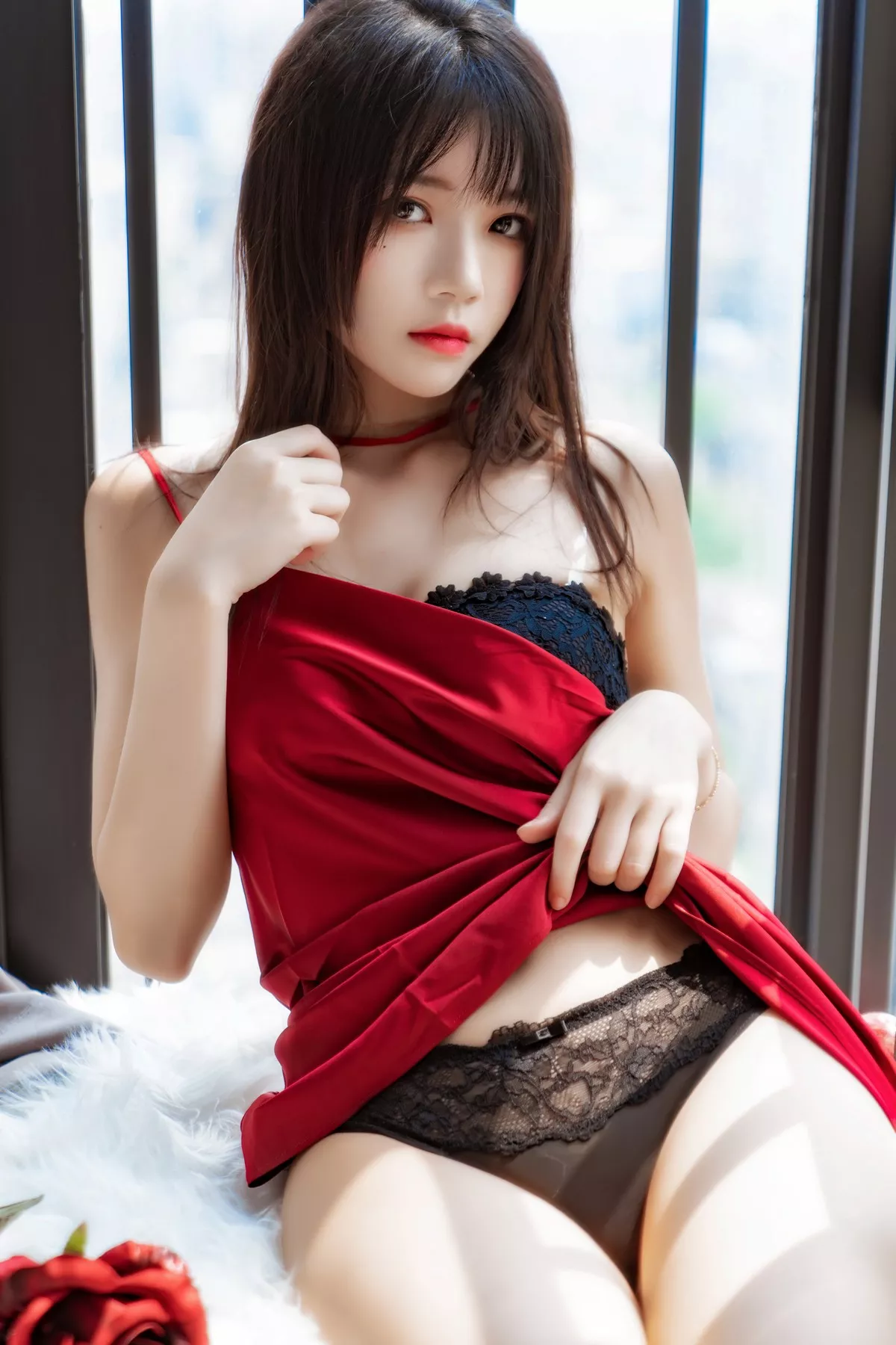 网络美女桜桃喵千丝万缕的红主题私房性感红色吊裙半撩露黑色蕾丝内衣诱惑写真69P