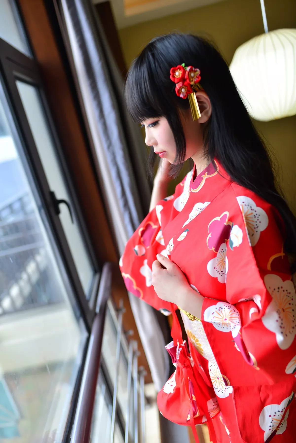 Coser小姐姐雪琪浴衣+睡衣主题私房性感红色和服加白色睡衣秀完美身材诱惑写真25P