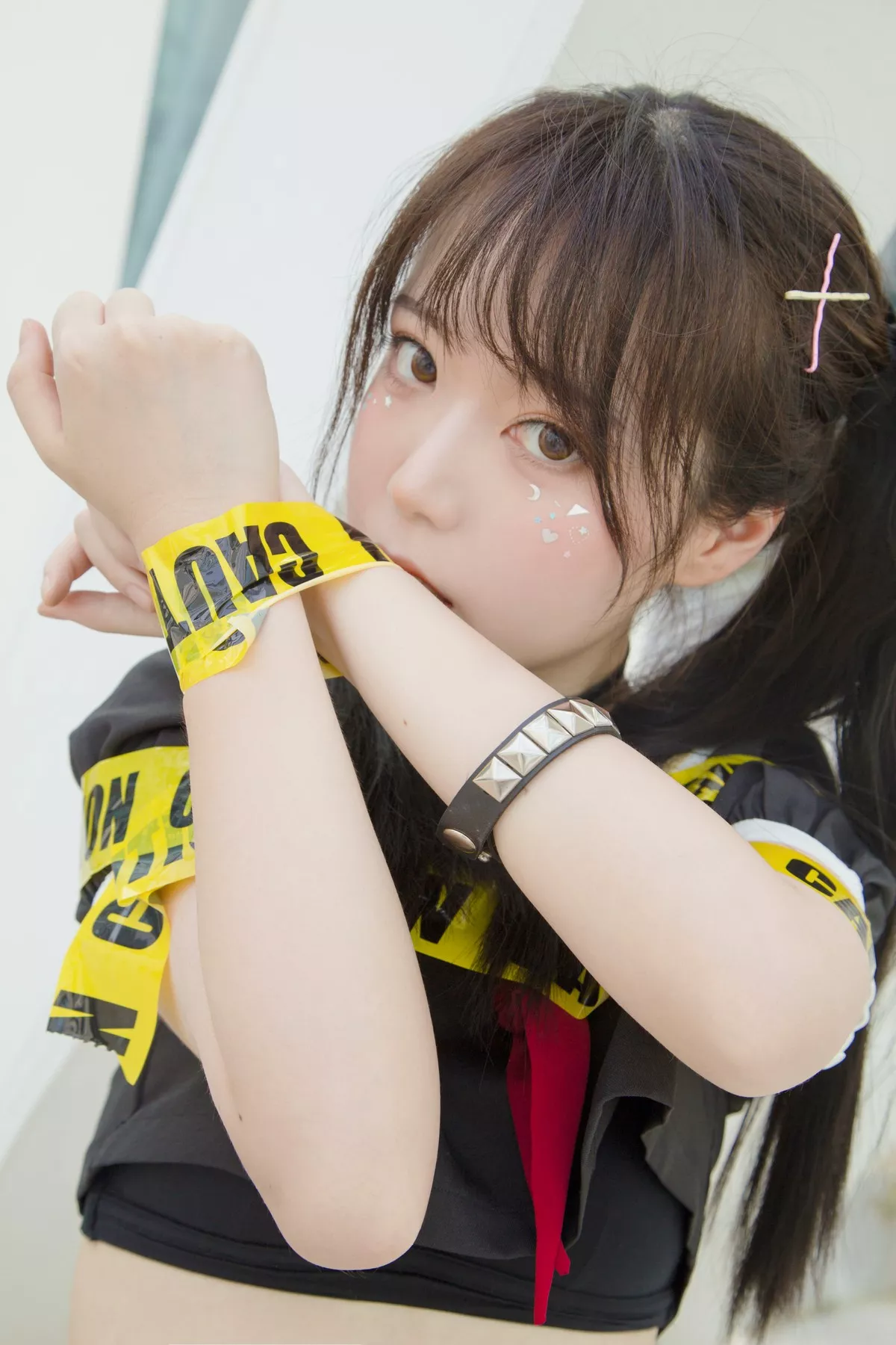 微博妹子Fushii_海堂魔法少女主题户外性感美少女战士黑短裙秀完美身材诱惑写真40P