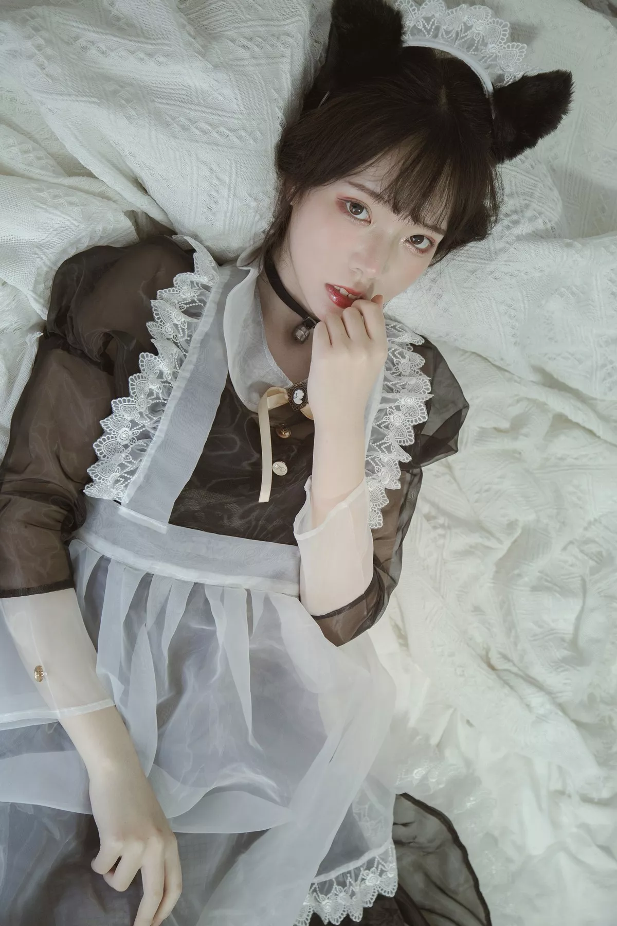 微博妹子Fushii_海堂黑白女仆主题私房薄透女仆装配黑丝网袜秀美腿撩人诱惑写真30P