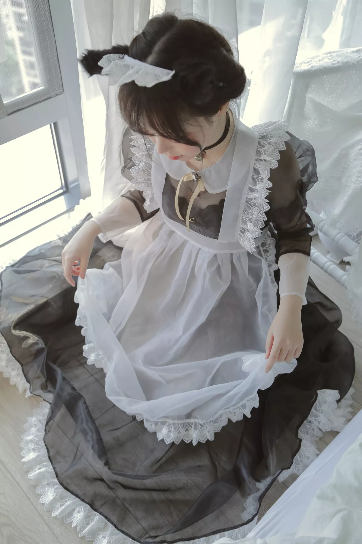 微博妹子Fushii_海堂黑白女仆主题私房薄透女仆装配黑丝网袜秀美腿撩人诱惑写真30P