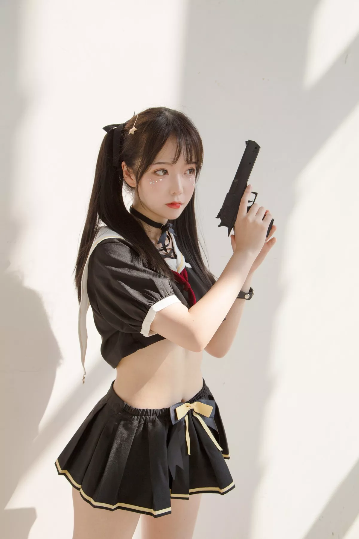 微博妹子Fushii_海堂魔法少女主题户外性感美少女战士黑短裙秀完美身材诱惑写真40P