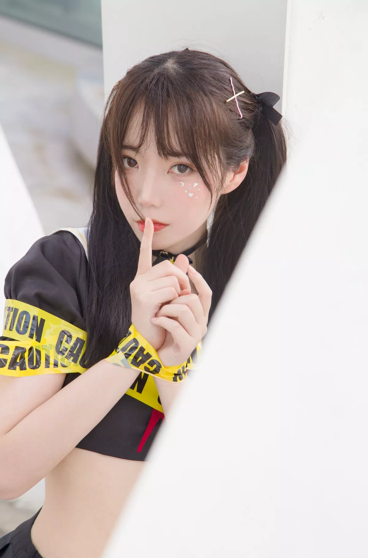 微博妹子Fushii_海堂魔法少女主题户外性感美少女战士黑短裙秀完美身材诱惑写真40P