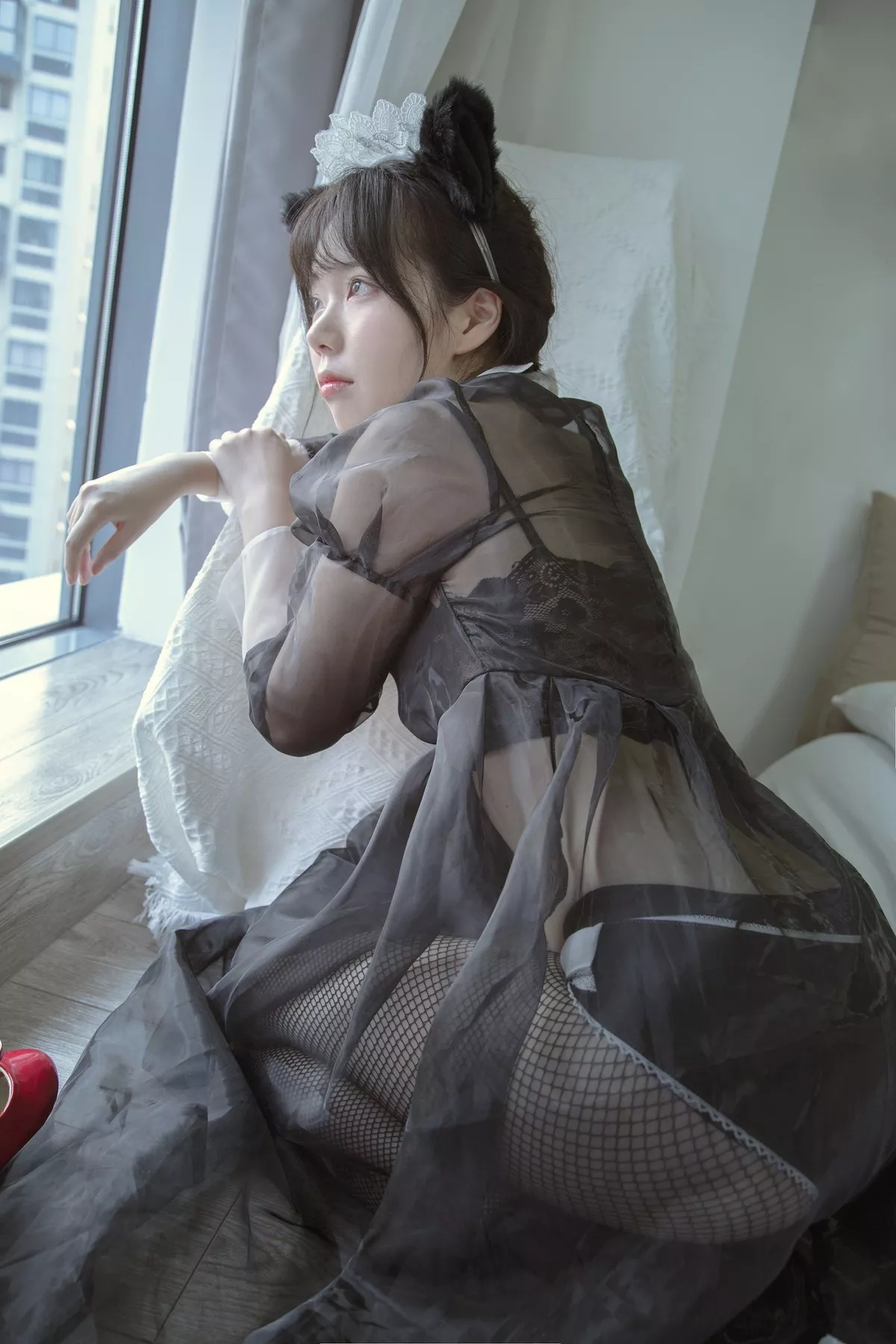 微博妹子Fushii_海堂黑白女仆主题私房薄透女仆装配黑丝网袜秀美腿撩人诱惑写真30P