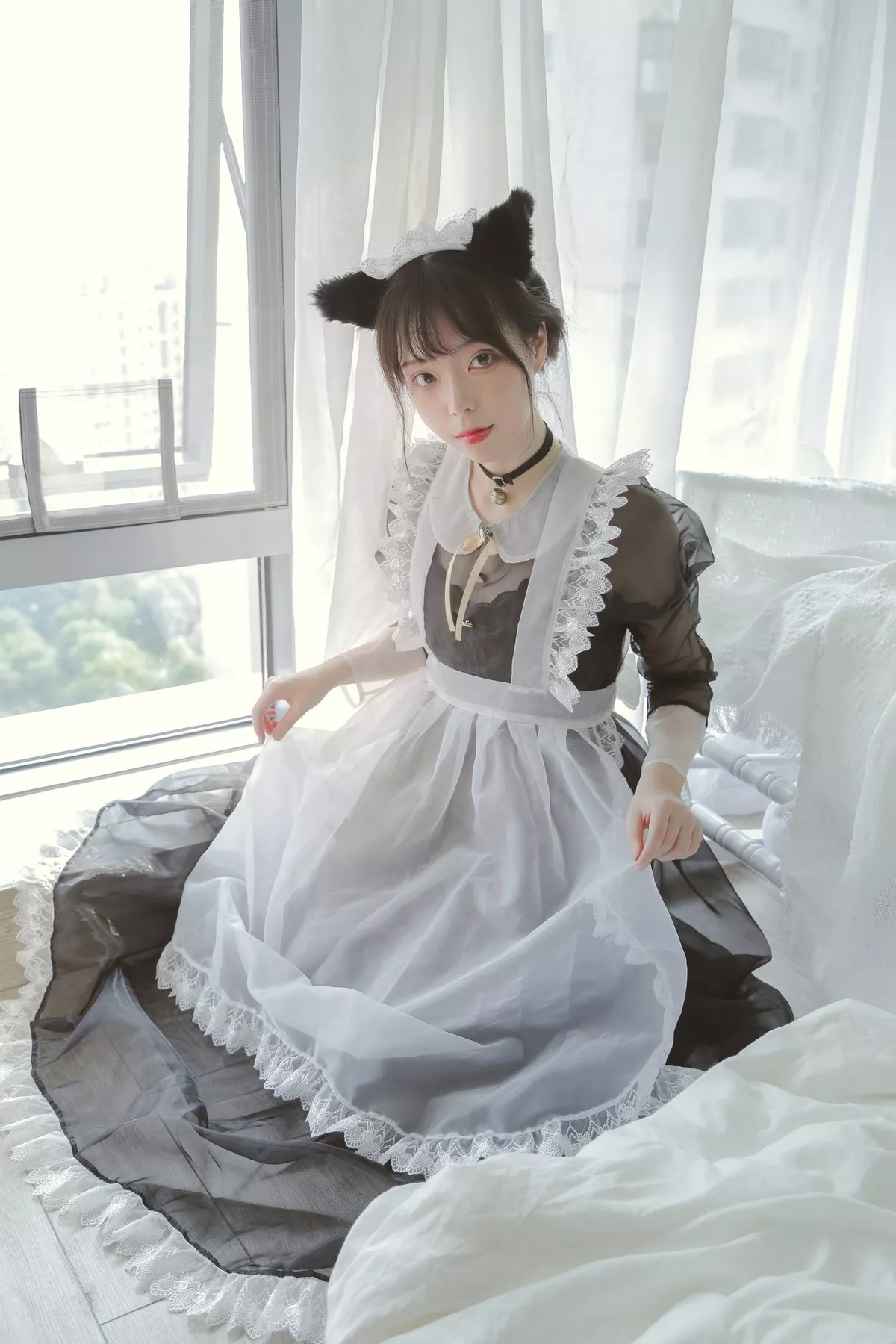 微博妹子Fushii_海堂黑白女仆主题私房薄透女仆装配黑丝网袜秀美腿撩人诱惑写真30P
