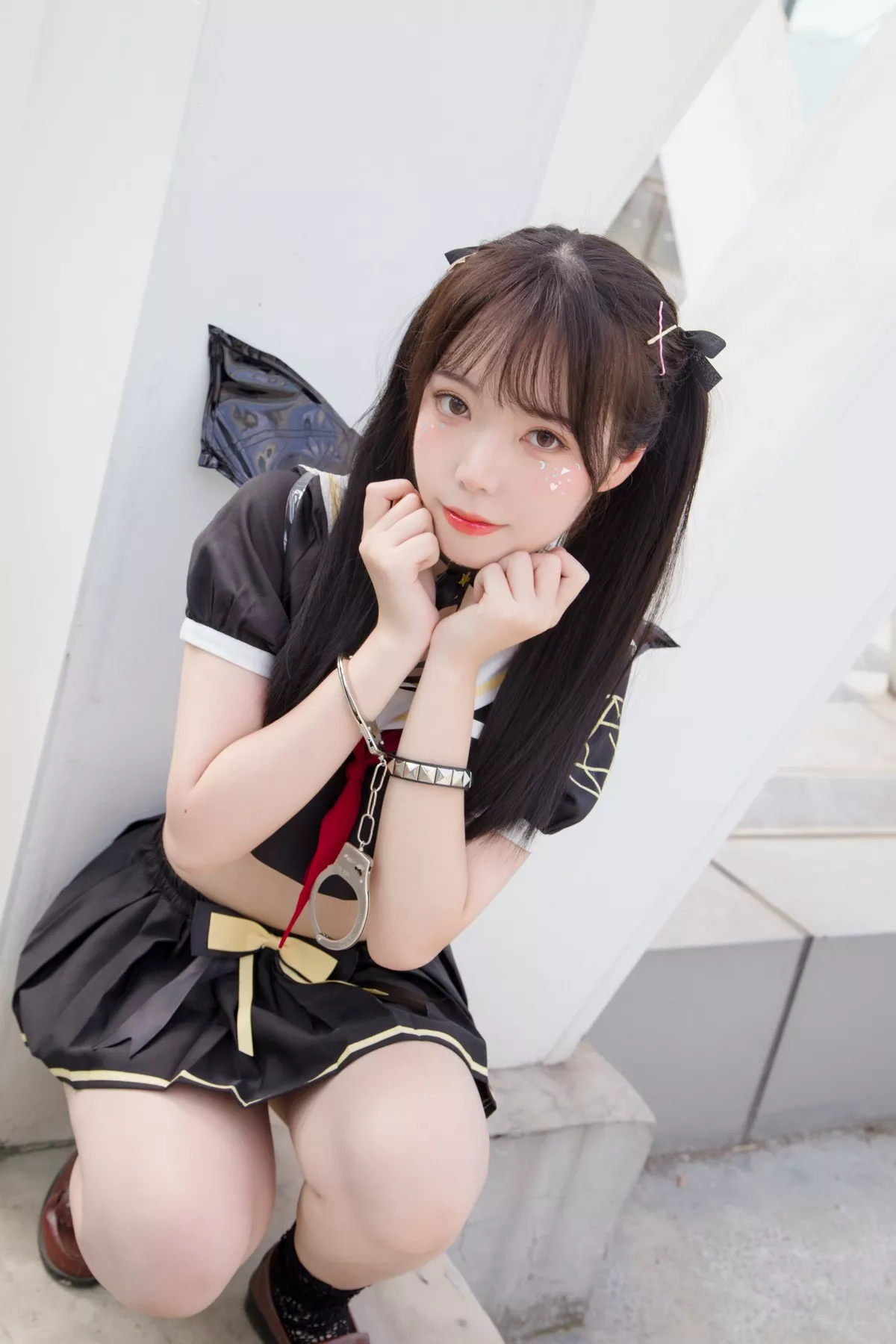 微博妹子Fushii_海堂魔法少女主题户外性感美少女战士黑短裙秀完美身材诱惑写真40P