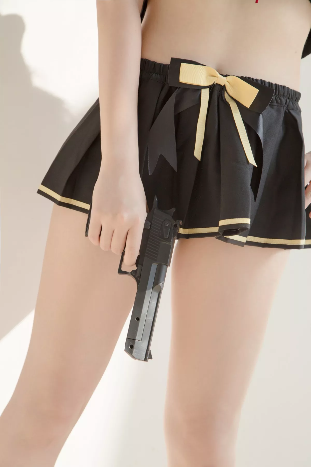 微博妹子Fushii_海堂魔法少女主题户外性感美少女战士黑短裙秀完美身材诱惑写真40P