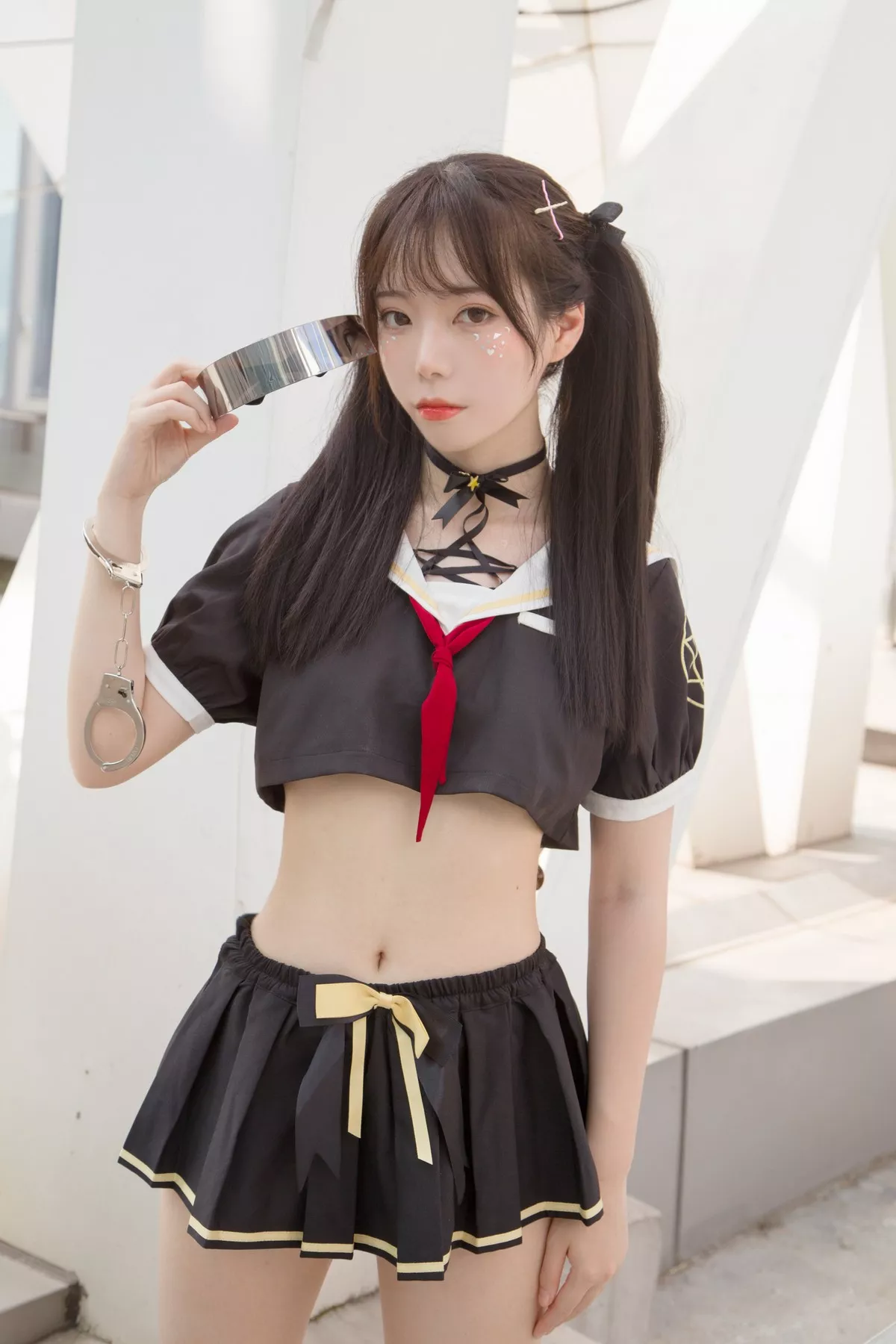 微博妹子Fushii_海堂魔法少女主题户外性感美少女战士黑短裙秀完美身材诱惑写真40P