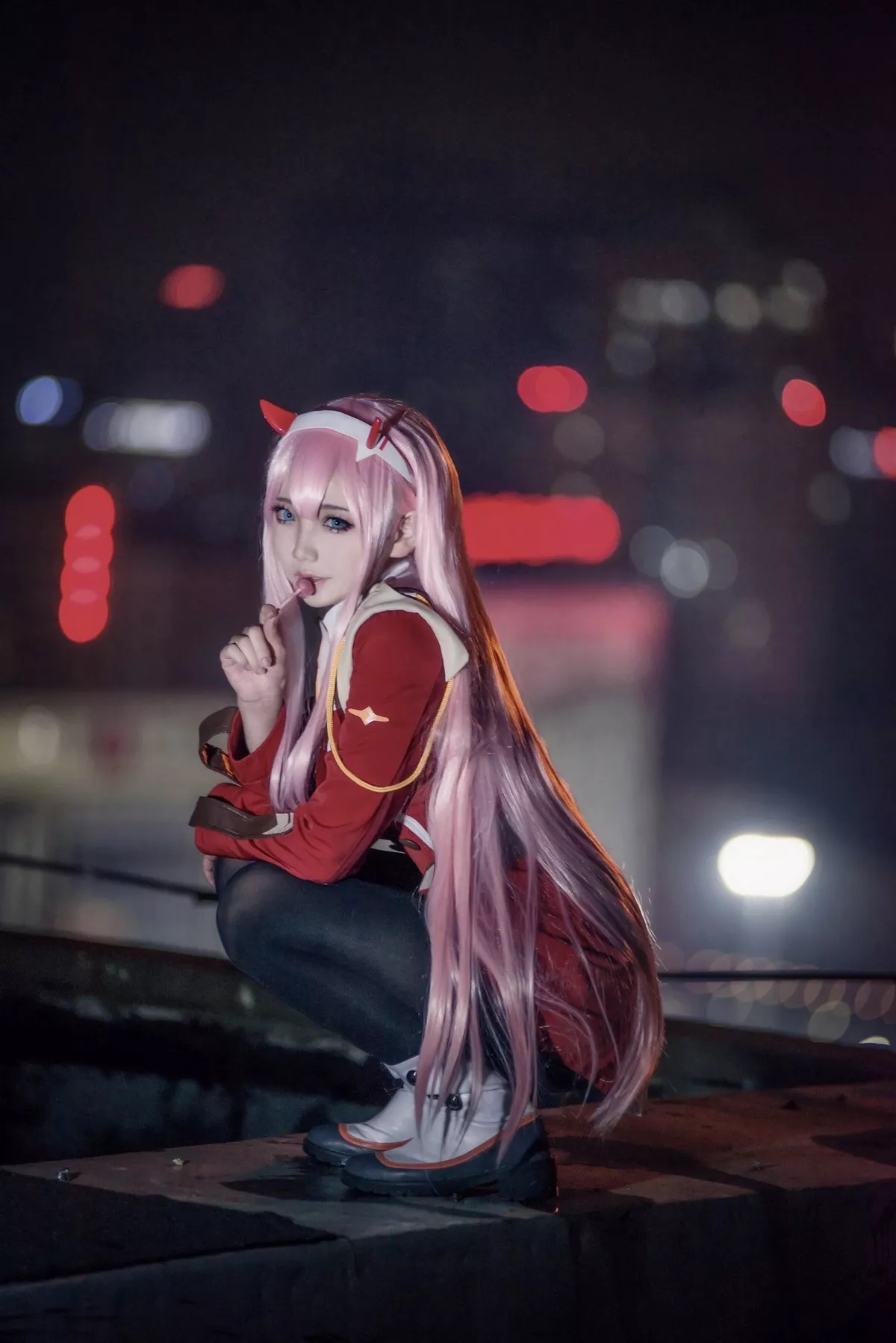微博红人Coser楚楚子莓制服Cos主题户外性感百褶裙秀美腿迷人诱惑写真51P