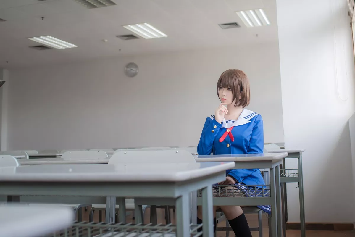 网红coser白金Saki校园JK美丝校服主题户外性感百褶裙露美腿迷人诱惑写真29P