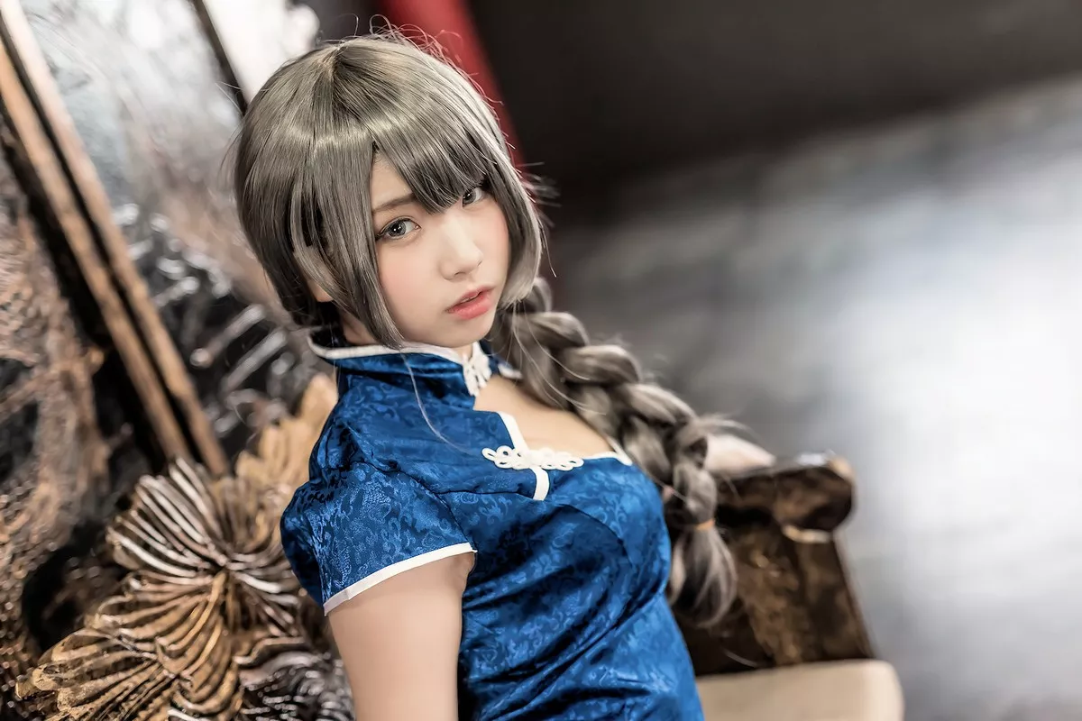 网络美女中華娘娘青花瓷旗袍主题私房性感低胸高开旗袍秀完美身材迷人诱惑写真52P