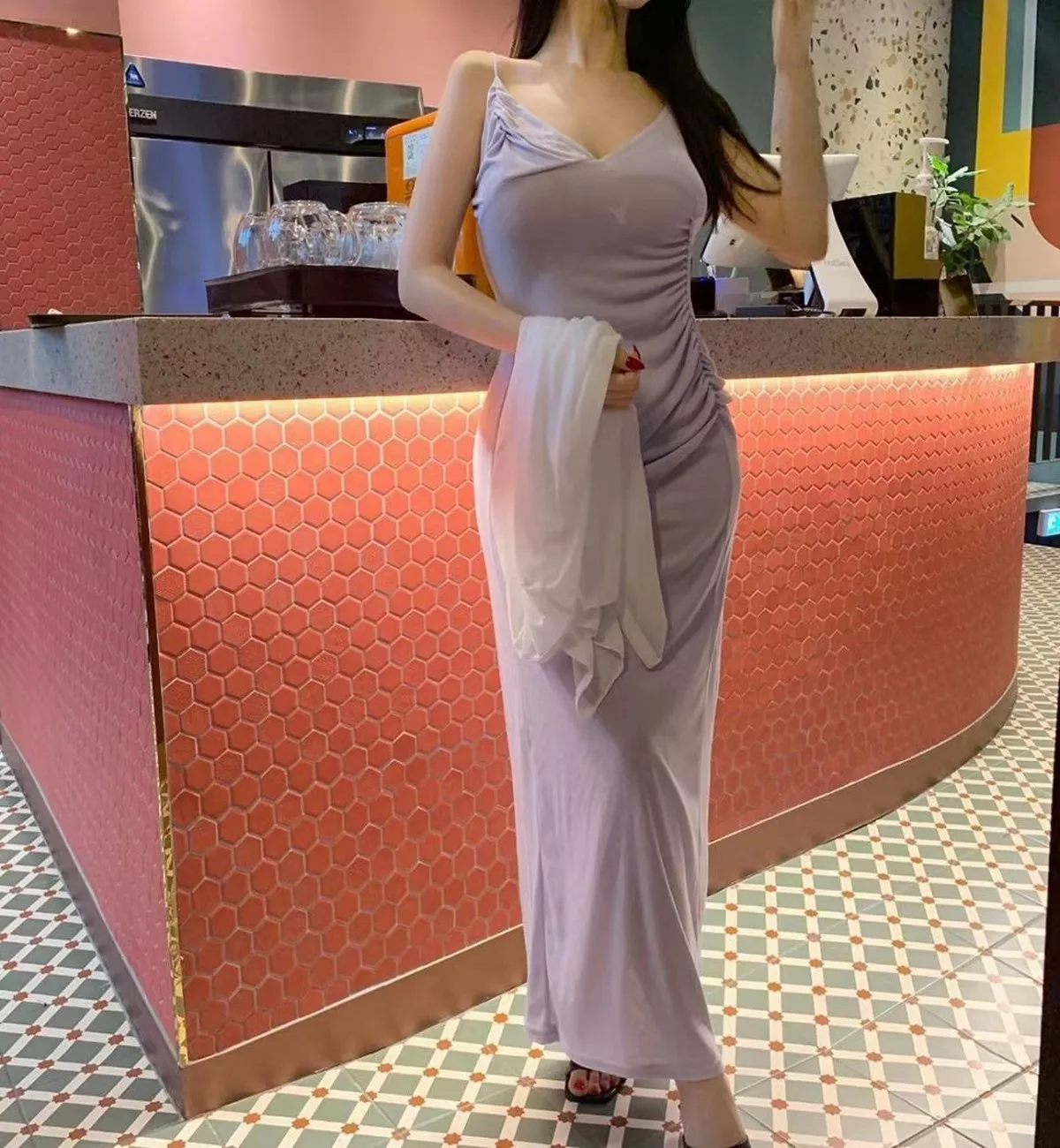 网络美女薇薇微信朋友圈资源合集私房性感连身裙系列秀魔鬼身材迷人诱惑写真297P