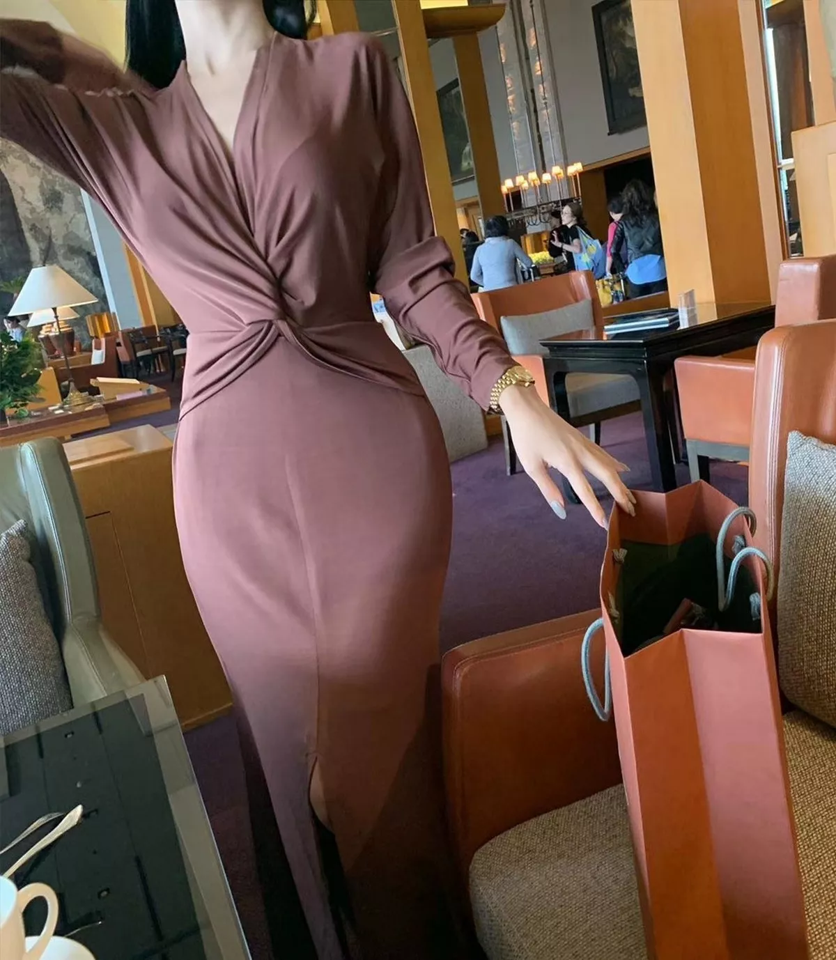 网络美女薇薇微信朋友圈资源合集私房性感连身裙系列秀魔鬼身材迷人诱惑写真297P