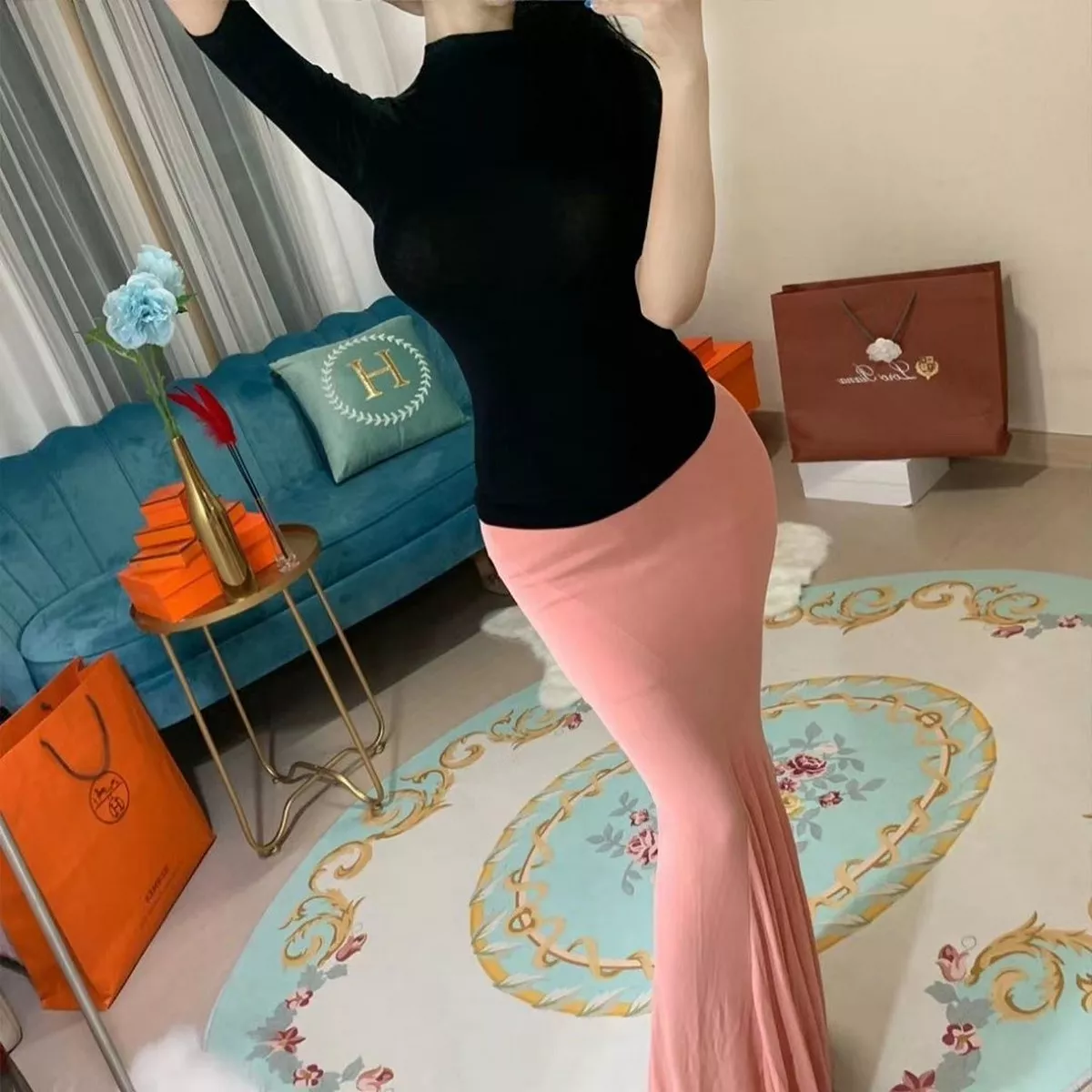 网络美女薇薇微信朋友圈资源合集私房性感连身裙系列秀魔鬼身材迷人诱惑写真297P