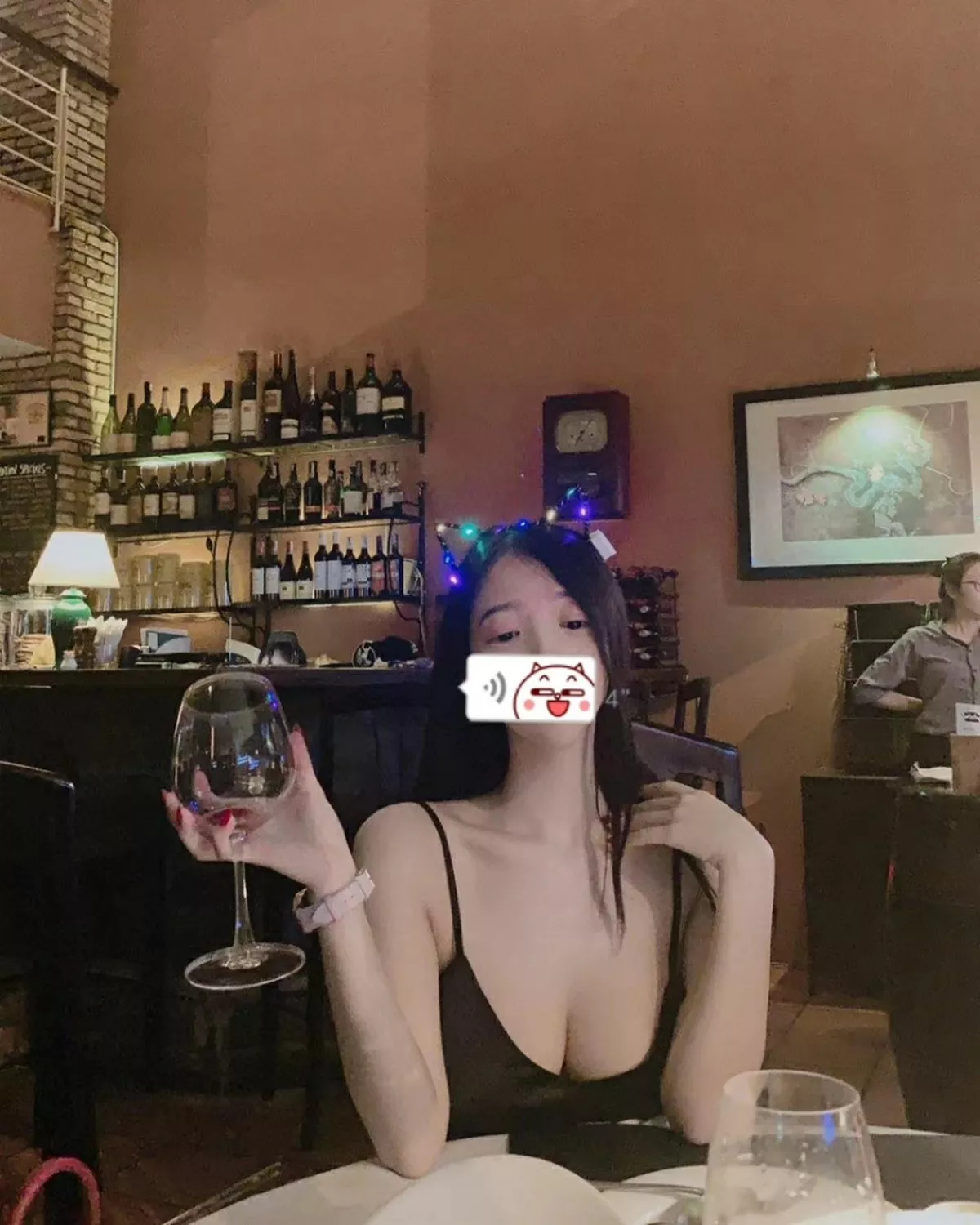 网络美女薇薇微信朋友圈资源合集私房性感连身裙系列秀魔鬼身材迷人诱惑写真297P