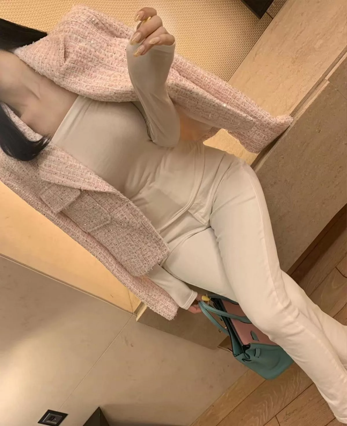 网络美女薇薇微信朋友圈资源合集私房性感连身裙系列秀魔鬼身材迷人诱惑写真297P