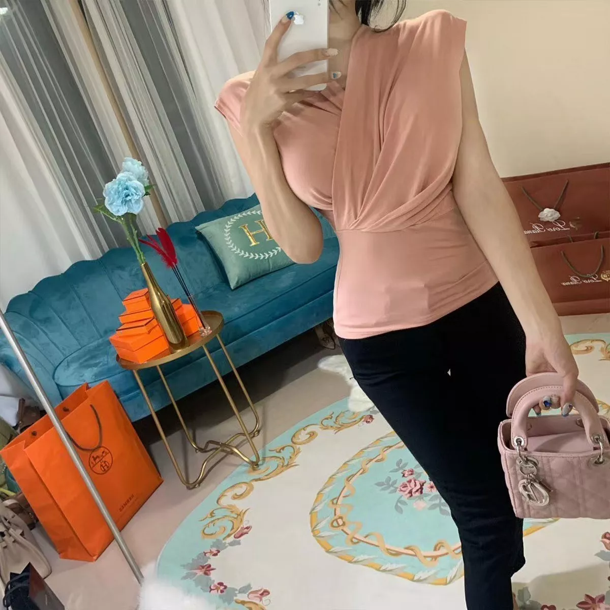 网络美女薇薇微信朋友圈资源合集私房性感连身裙系列秀魔鬼身材迷人诱惑写真297P