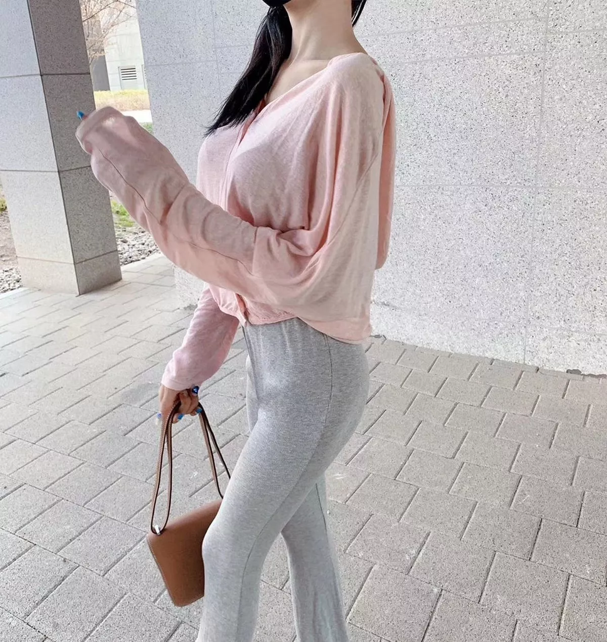 网络美女薇薇微信朋友圈资源合集私房性感连身裙系列秀魔鬼身材迷人诱惑写真297P