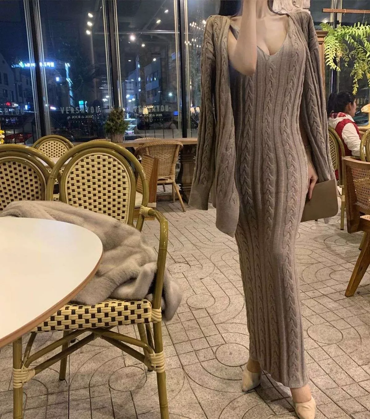 网络美女薇薇微信朋友圈资源合集私房性感连身裙系列秀魔鬼身材迷人诱惑写真297P