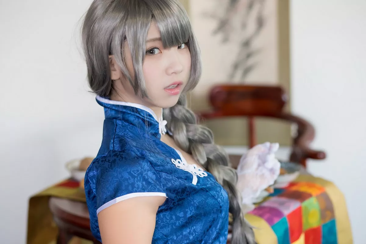 网络美女中華娘娘青花瓷旗袍主题私房性感低胸高开旗袍秀完美身材迷人诱惑写真52P