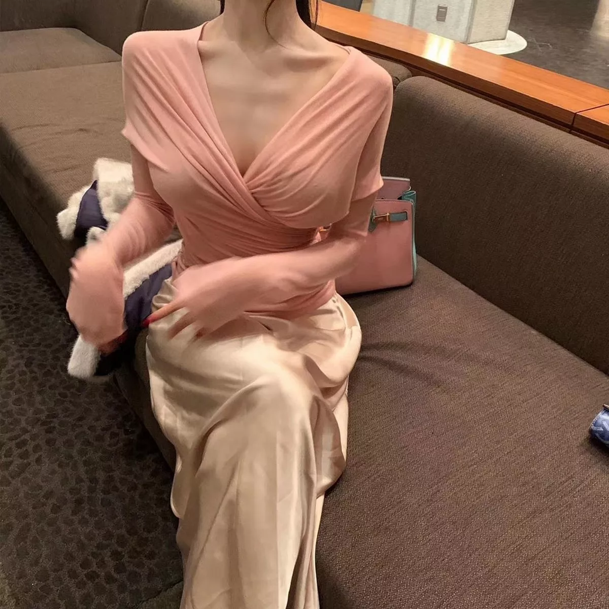 网络美女薇薇微信朋友圈资源合集私房性感连身裙系列秀魔鬼身材迷人诱惑写真297P